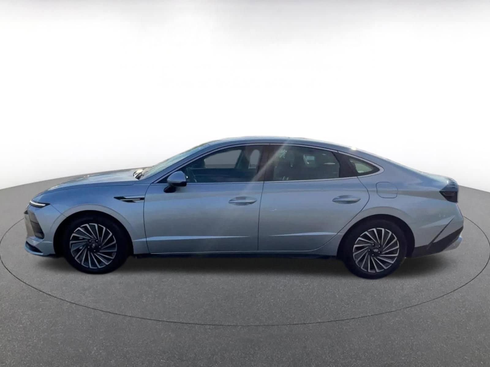 Thumbnail: 2025 Hyundai Sonata - 9