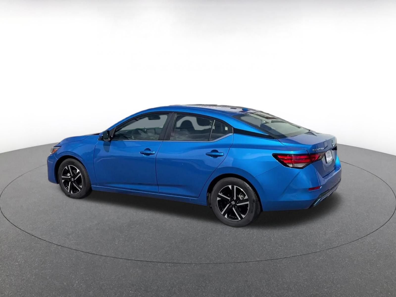 Thumbnail: 2025 Nissan Sentra - 8