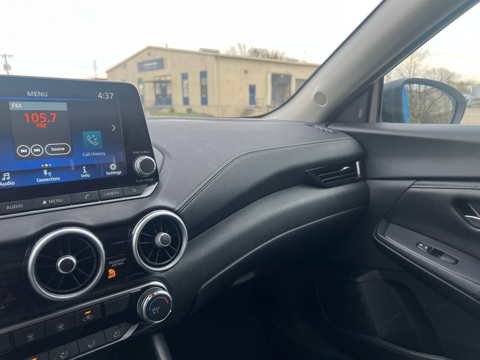 Thumbnail: 2024 Nissan Sentra - 33