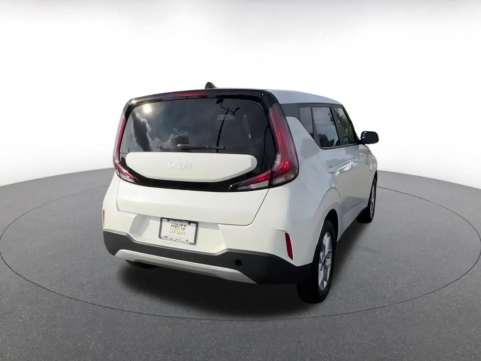 Thumbnail: 2023 Kia Soul - 14