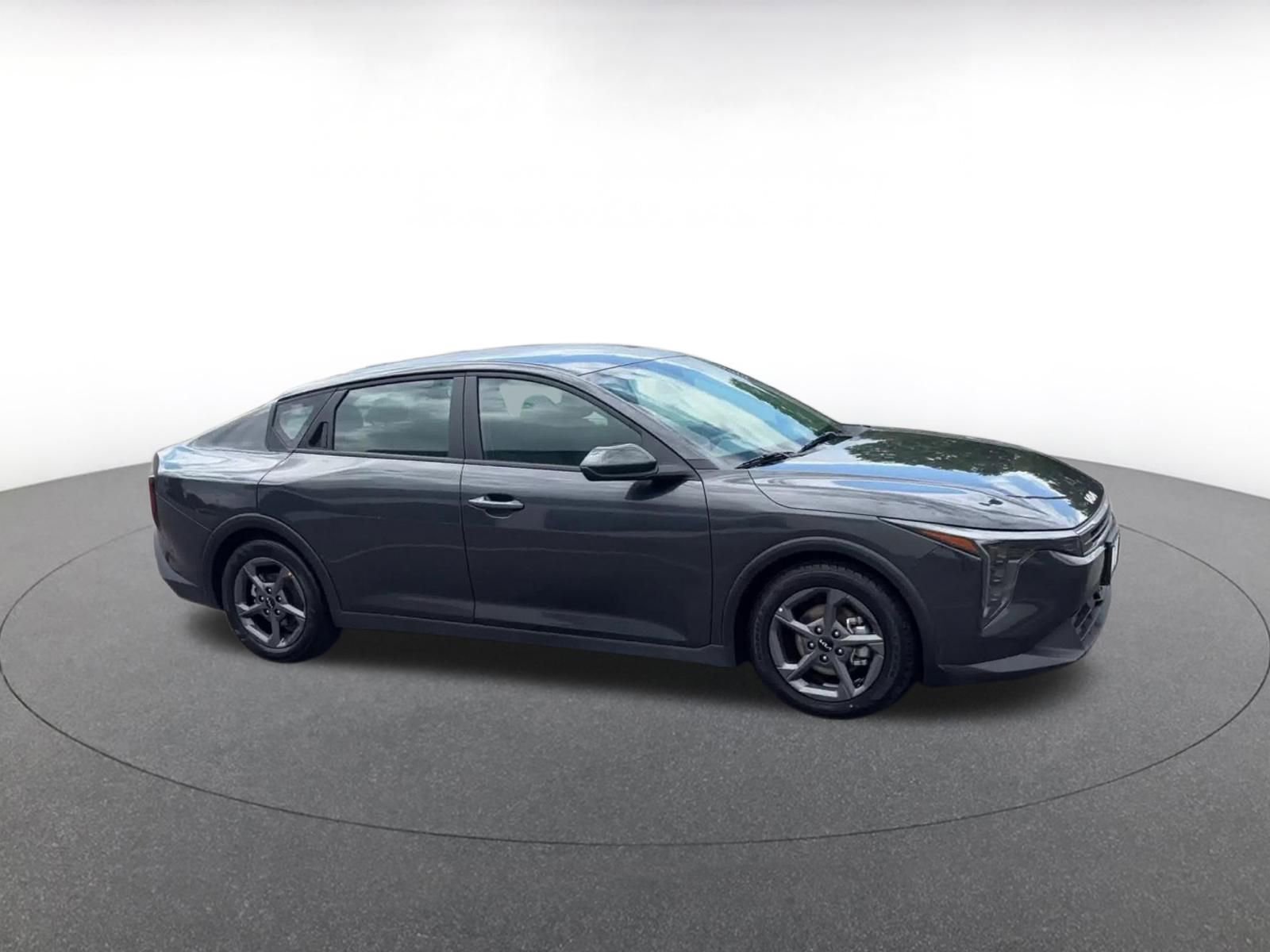 Thumbnail: 2025 Kia K4 - 2