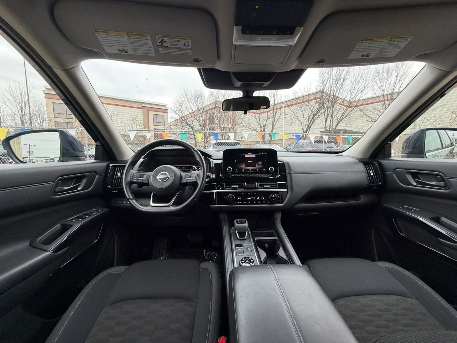 Thumbnail: 2025 Nissan Pathfinder - 35