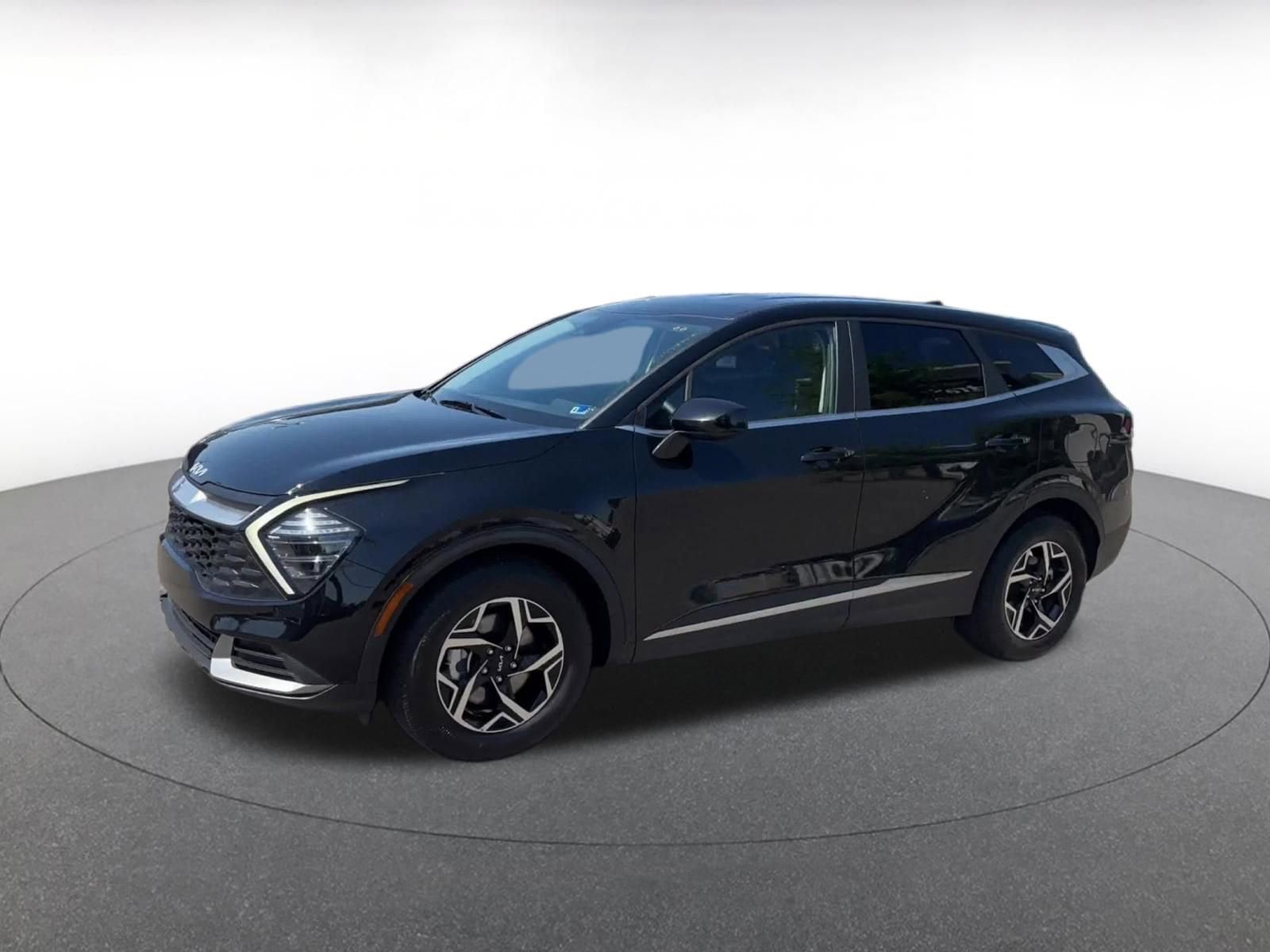 Thumbnail: 2025 Kia Sportage - 8