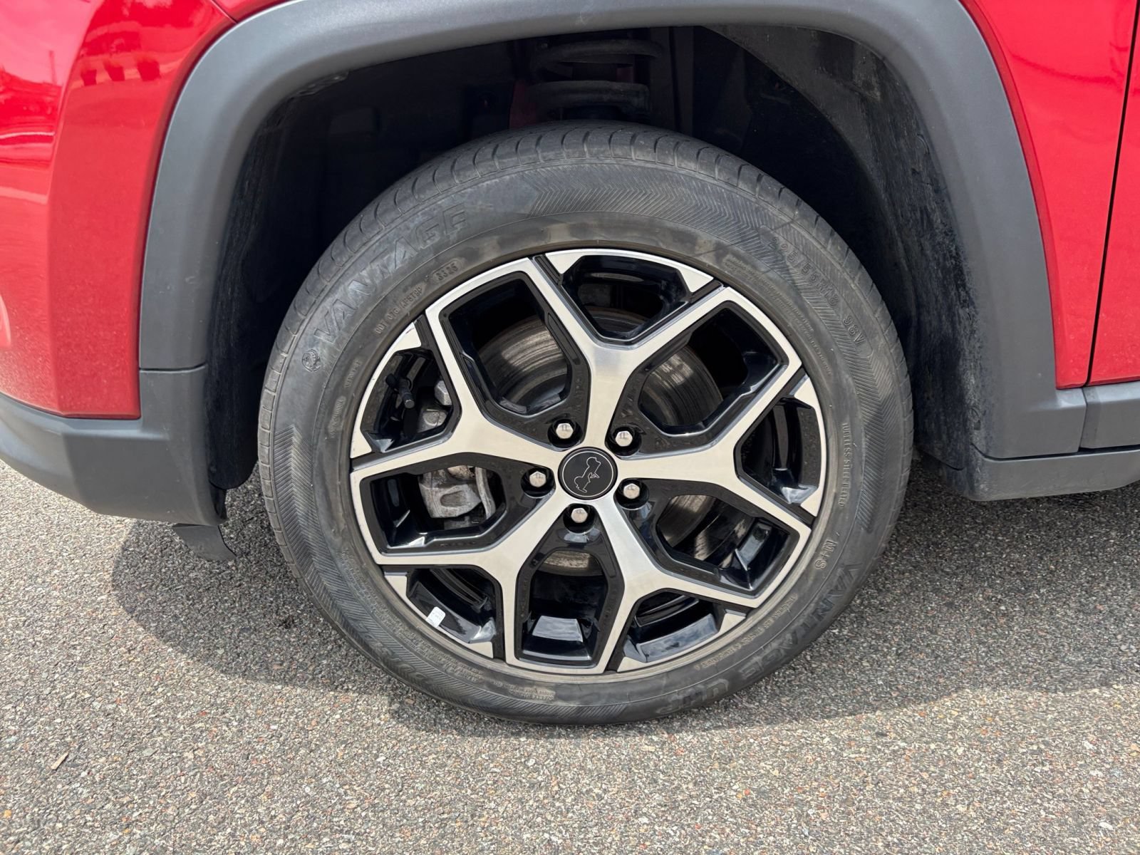 Thumbnail: 2025 Jeep Compass - 30