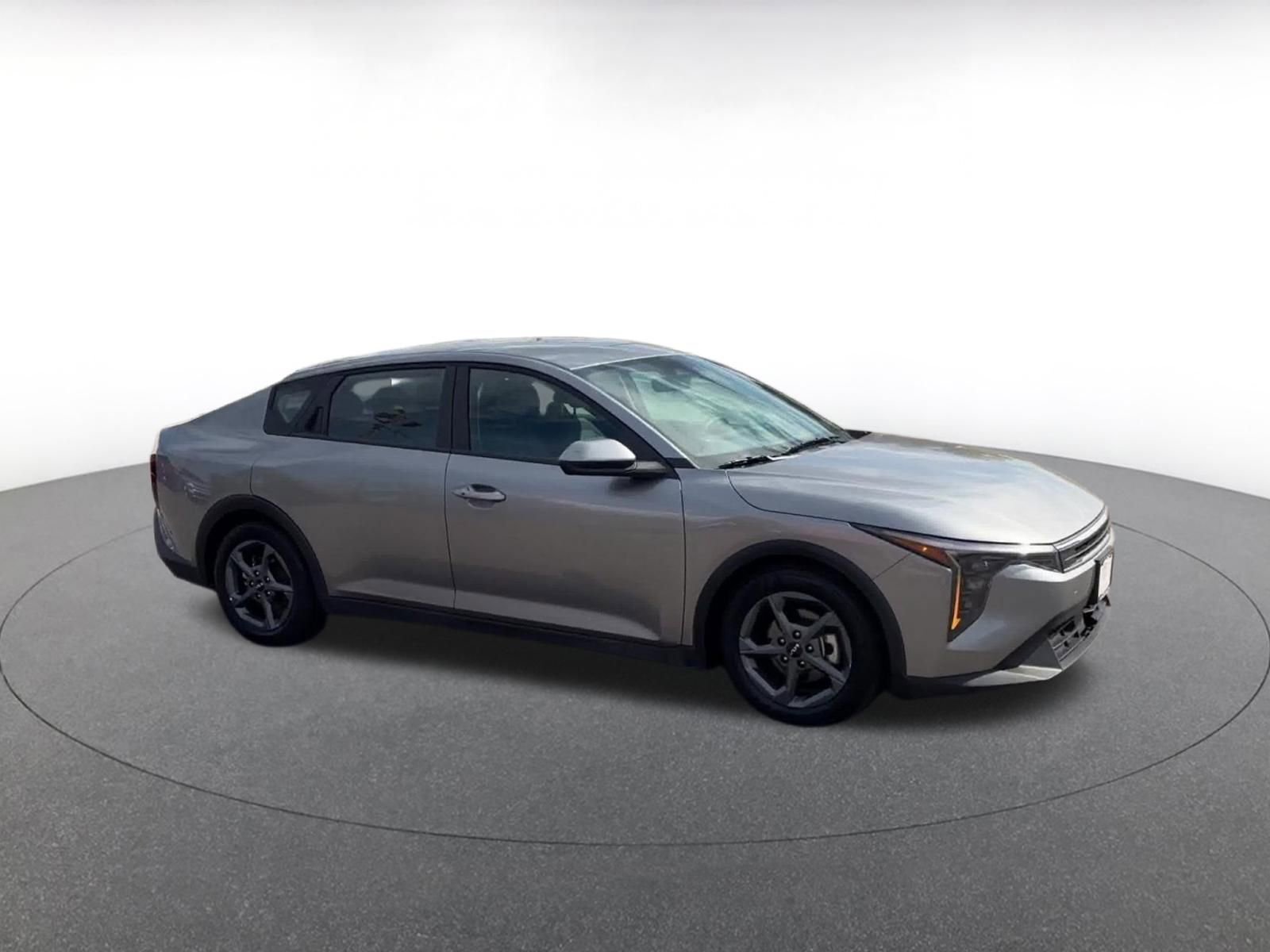 Thumbnail: 2025 Kia K4 - 2