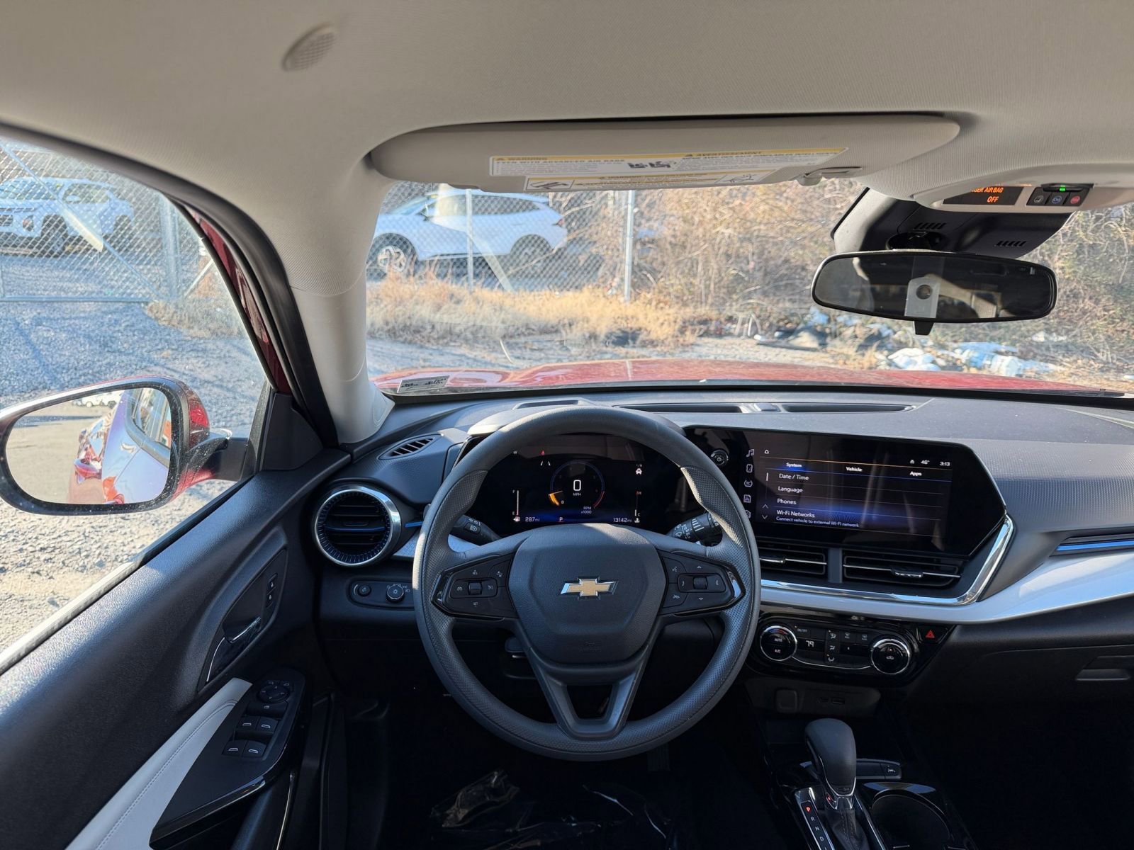 Thumbnail: 2025 Chevrolet Trax - 33