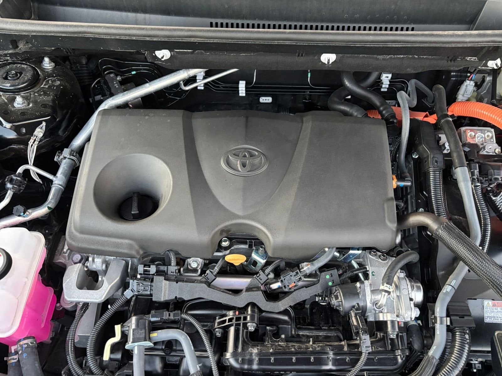 Thumbnail: 2025 Toyota RAV4 - 31