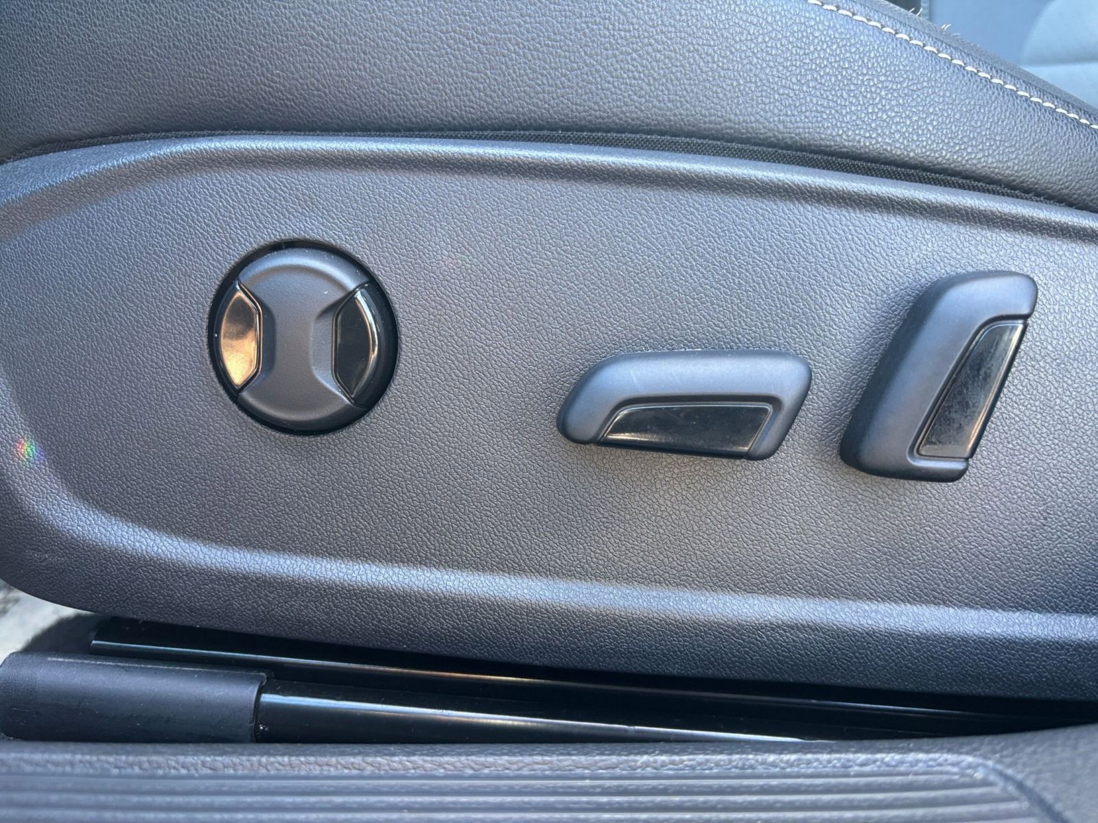 Thumbnail: 2025 Volkswagen Jetta - 23