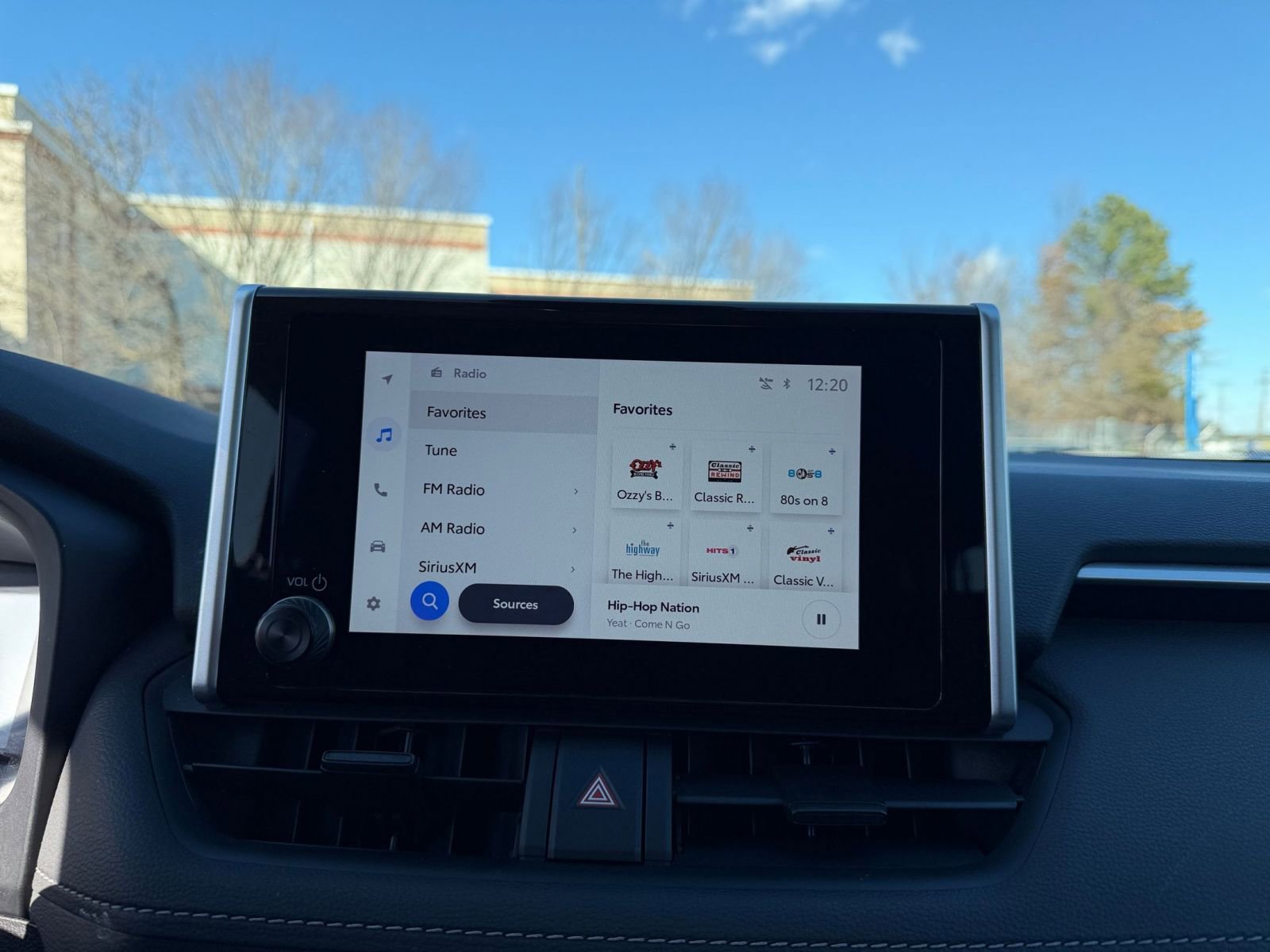 Thumbnail: 2025 Toyota RAV4 - 21