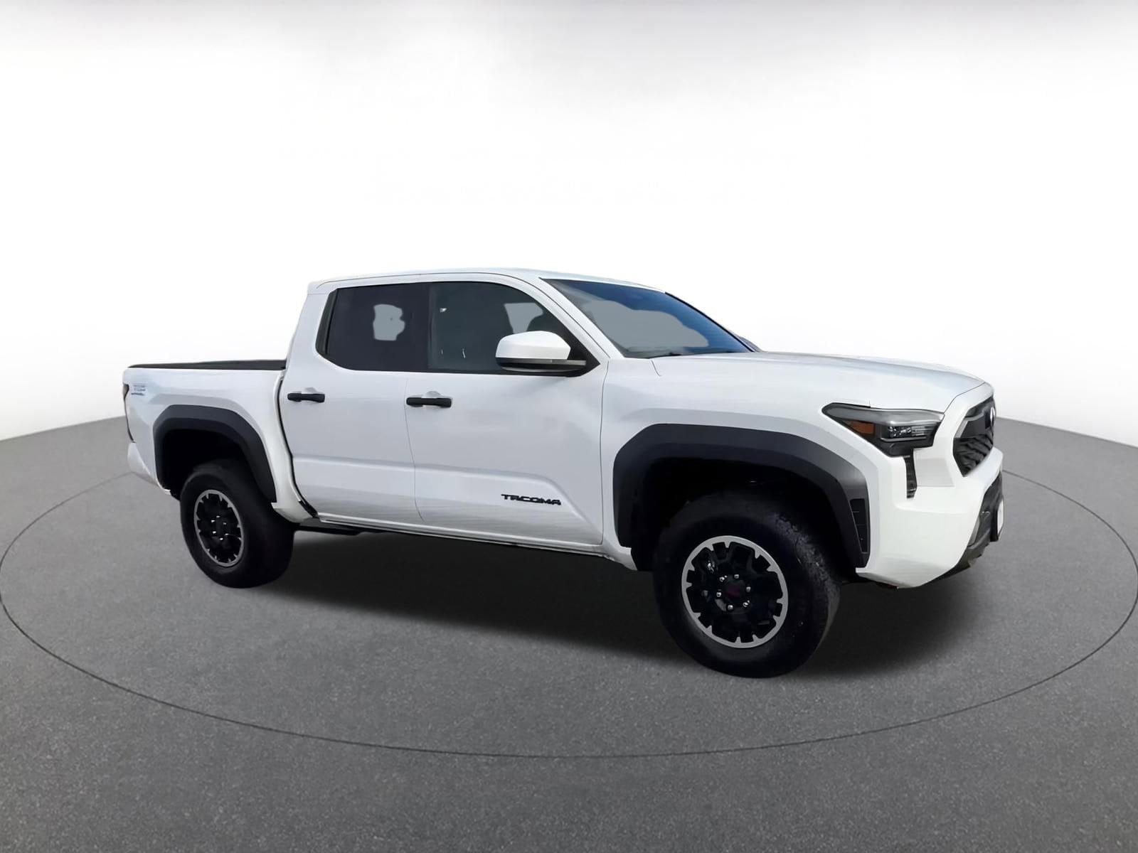 Thumbnail: 2025 Toyota Tacoma - 2