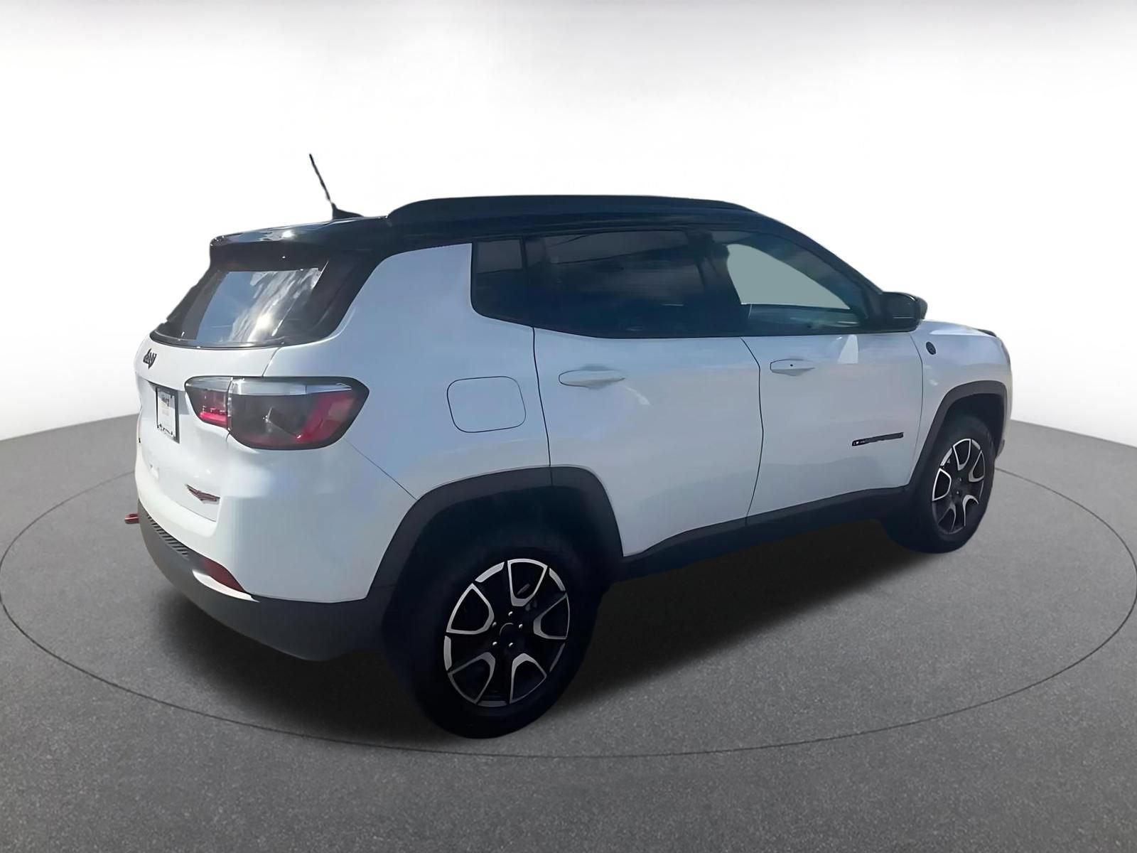 Thumbnail: 2025 Jeep Compass - 13