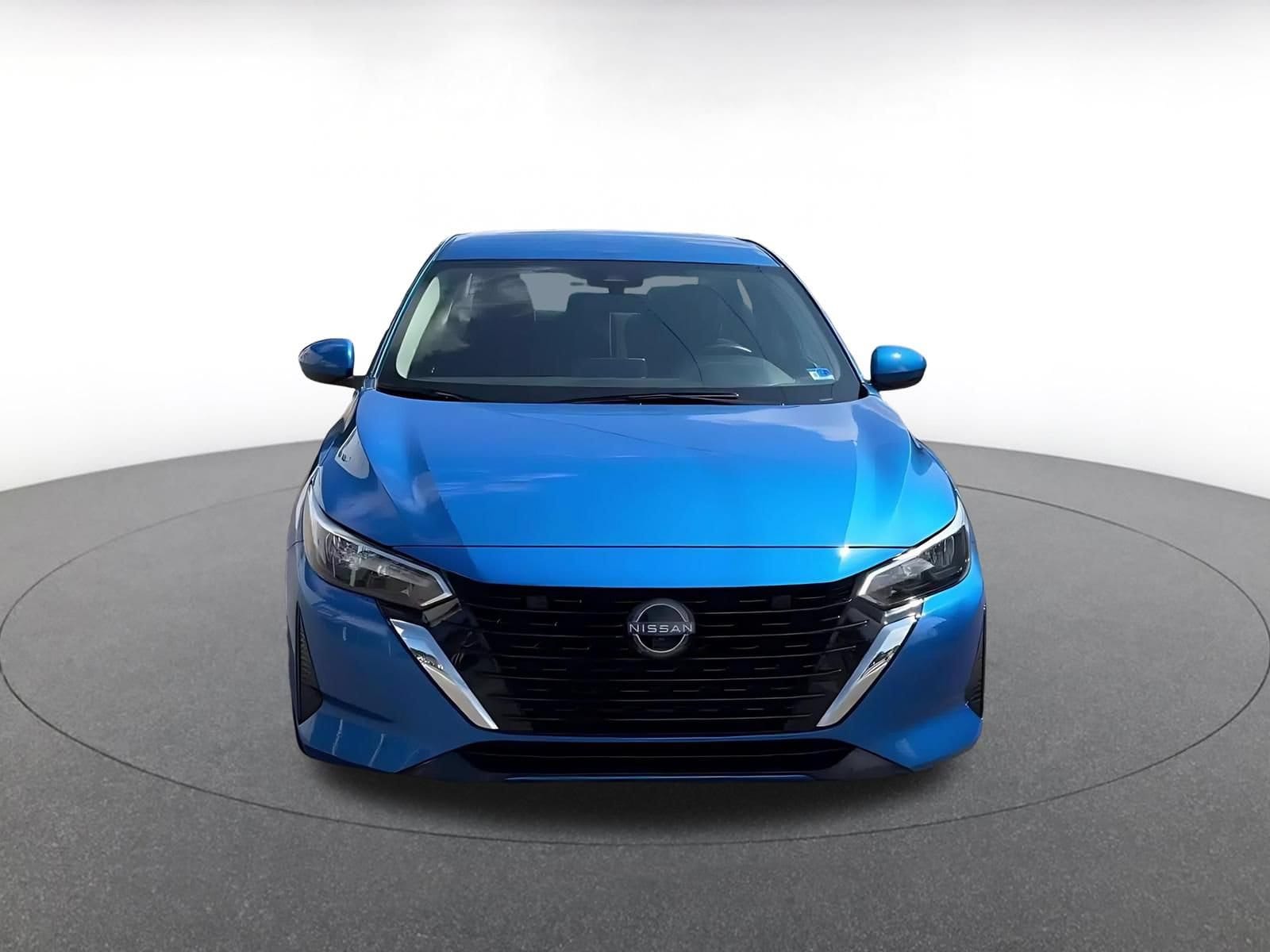 Thumbnail: 2025 Nissan Sentra - 4