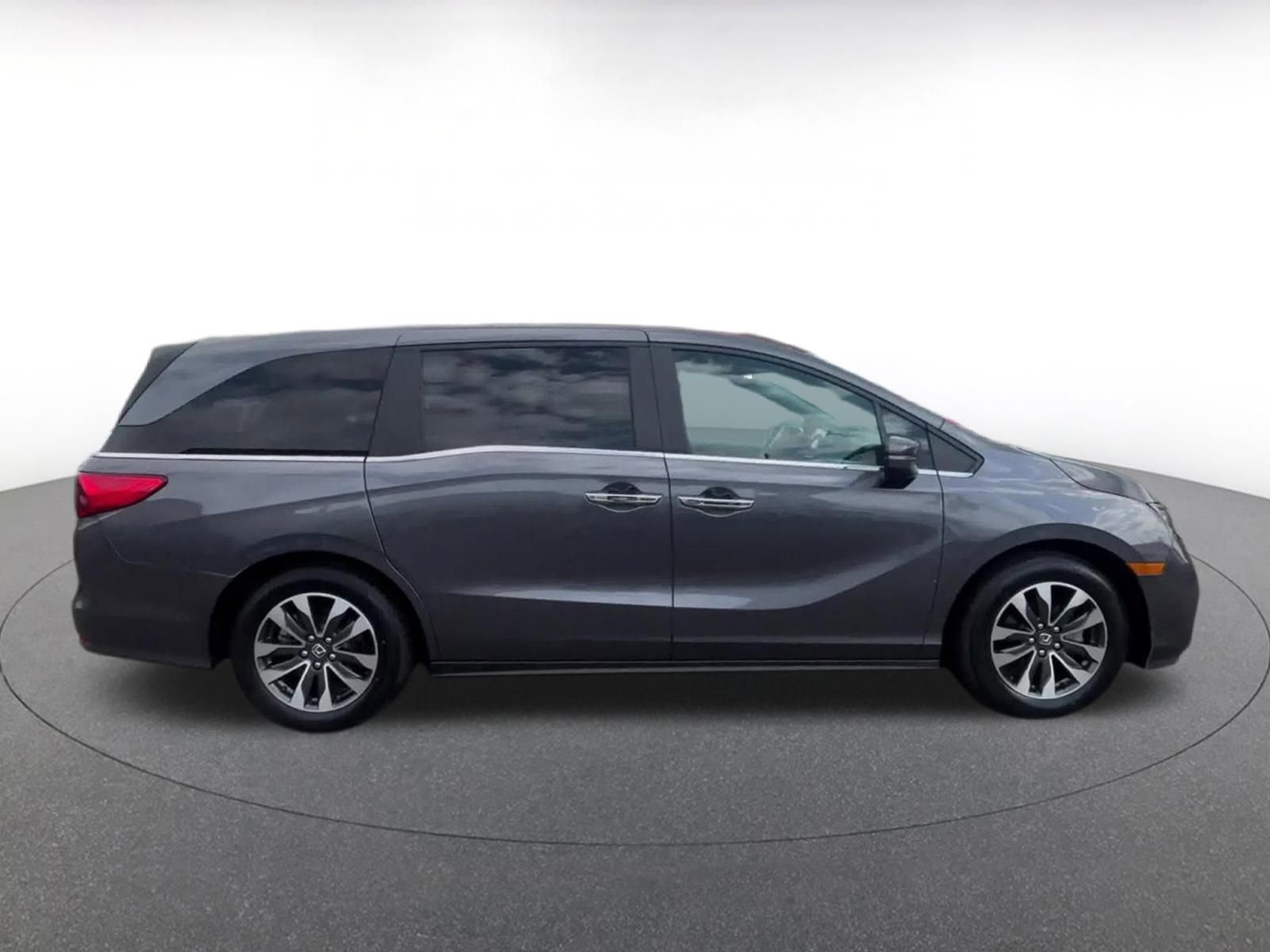 Thumbnail: 2024 Honda Odyssey - 16