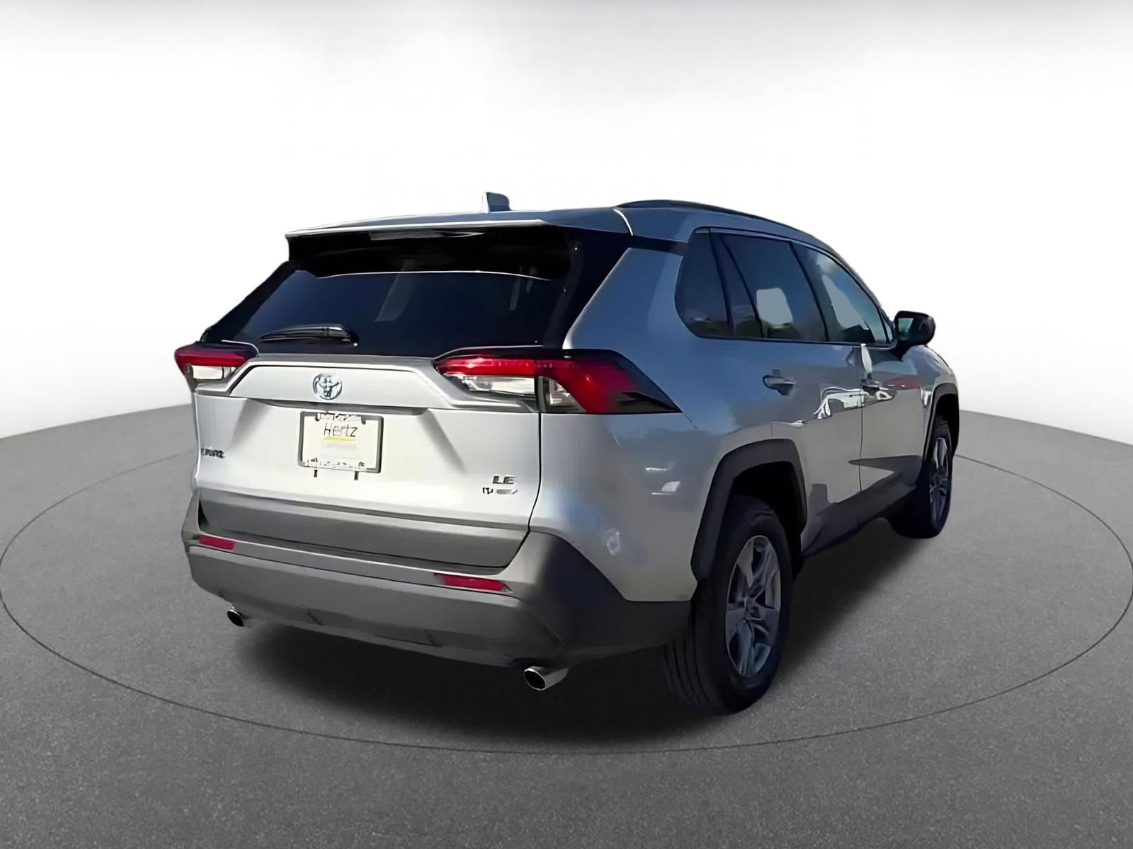 Thumbnail: 2025 Toyota RAV4 - 14