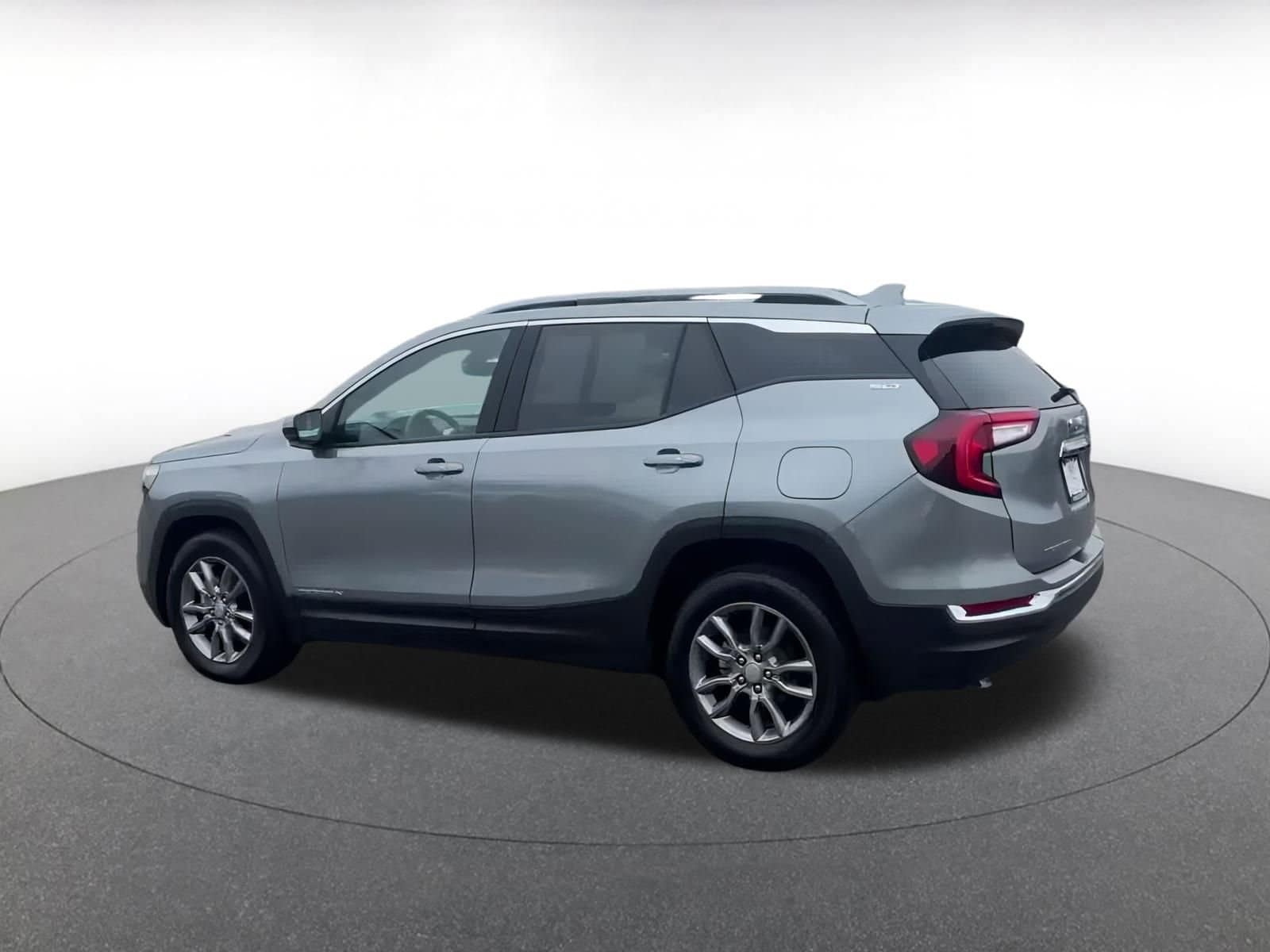 Thumbnail: 2024 GMC Terrain - 10