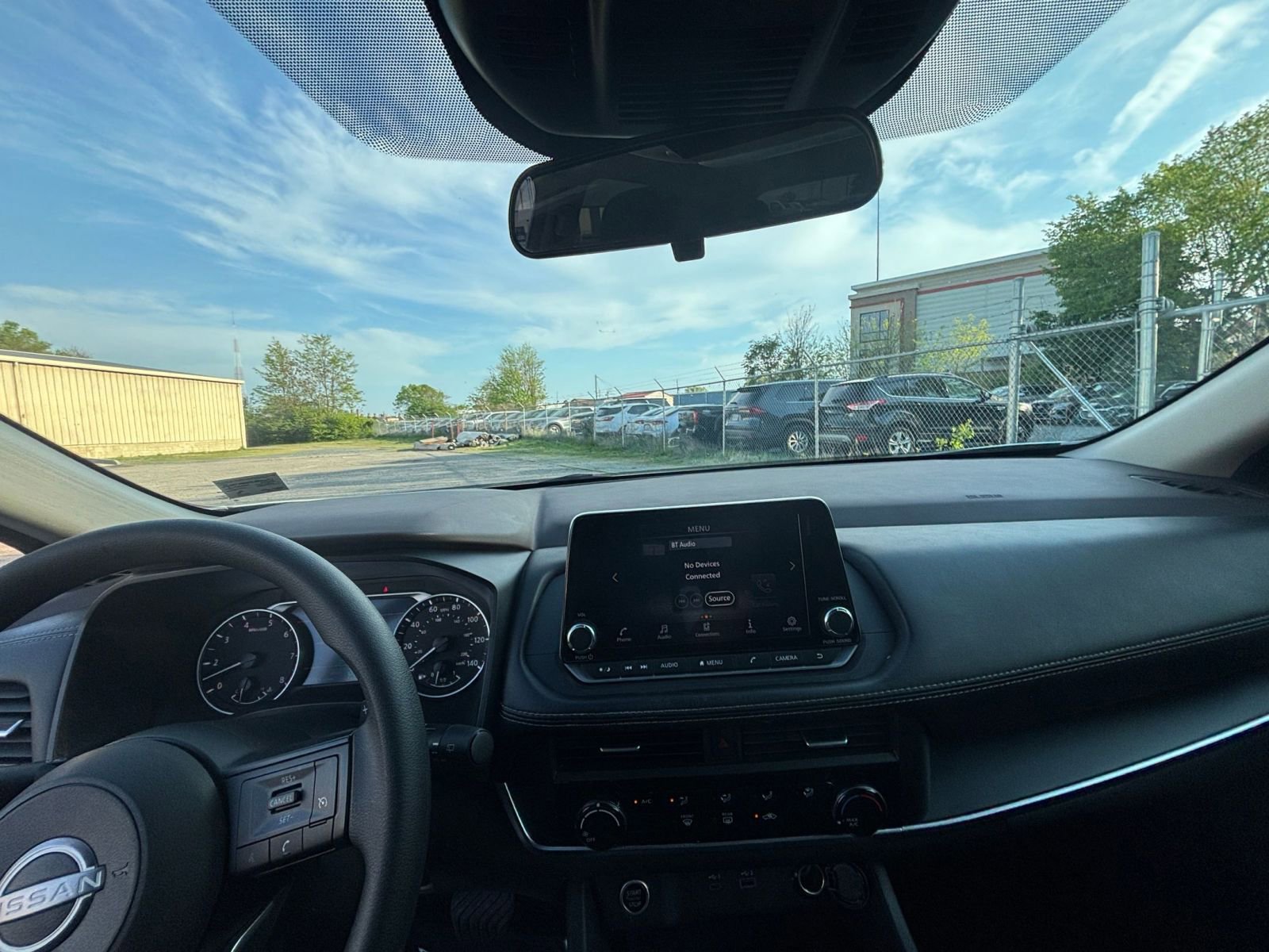 Thumbnail: 2023 Nissan Rogue - 32