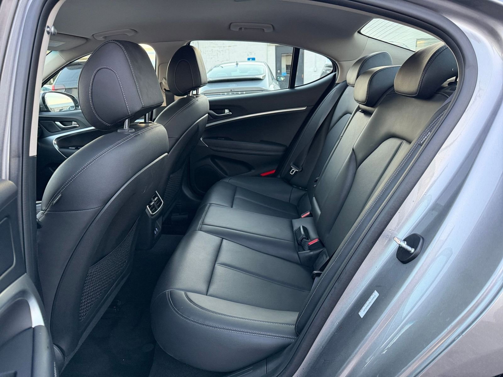 Thumbnail: 2025 Genesis G70 - 27