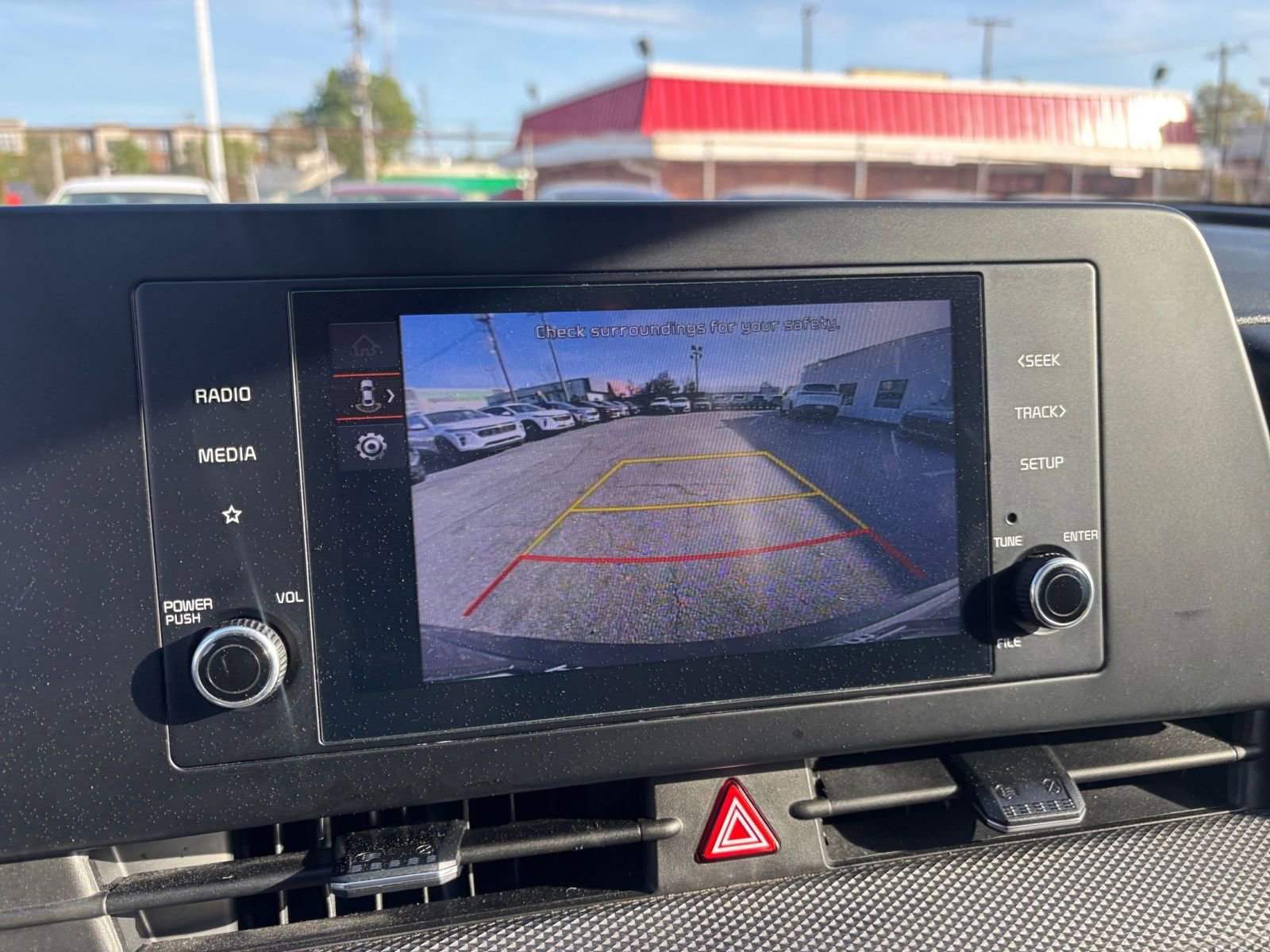 Thumbnail: 2024 Kia Sportage - 24