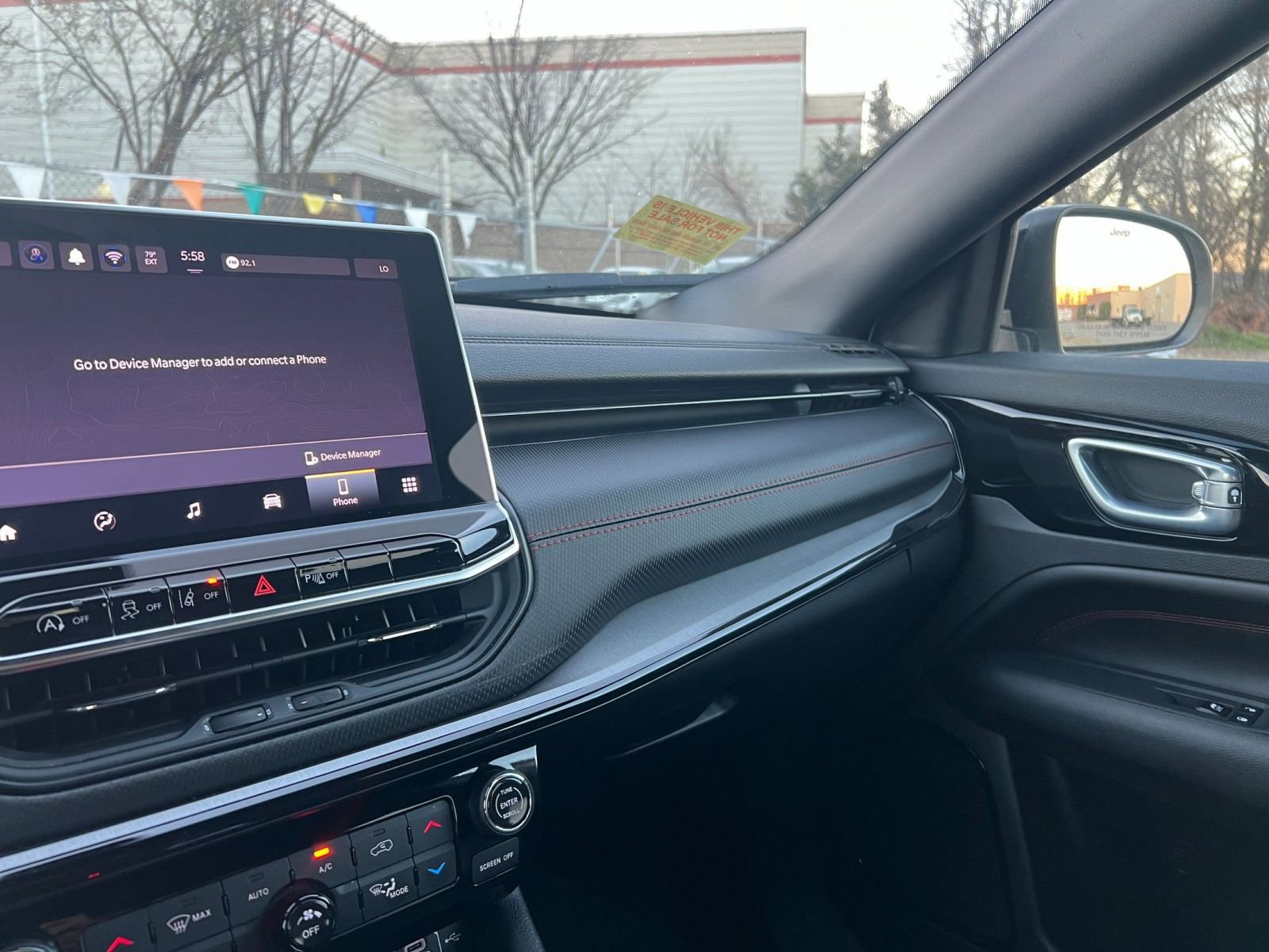 Thumbnail: 2025 Jeep Compass - 34