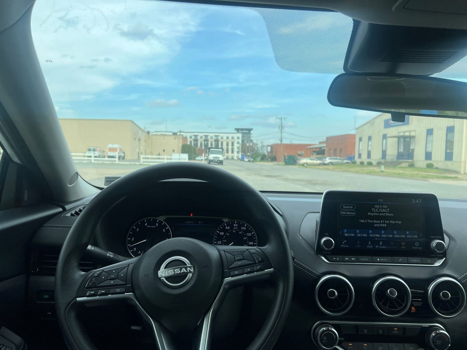 Thumbnail: 2024 Nissan Sentra - 32