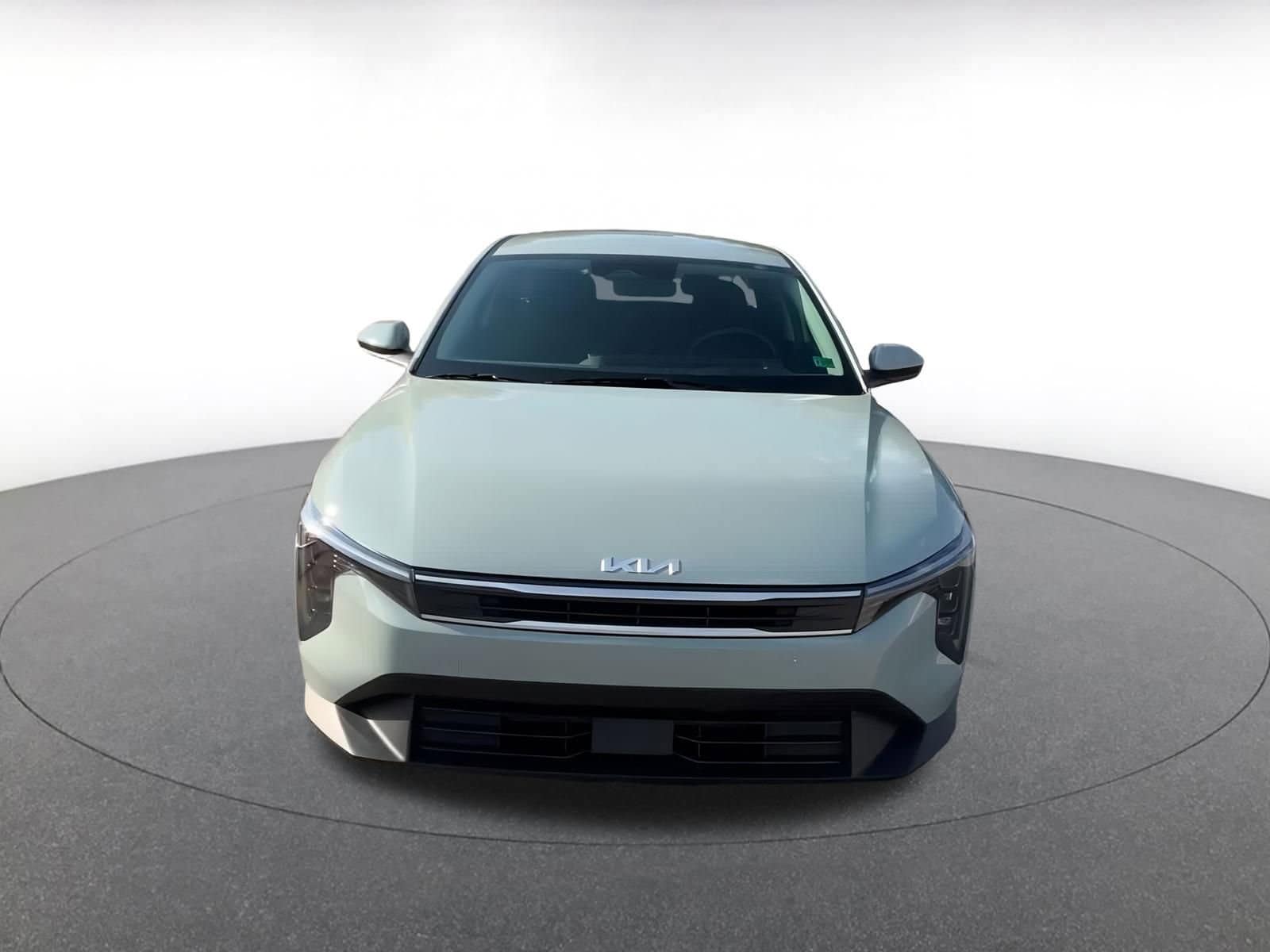 Thumbnail: 2025 Kia K4 - 4