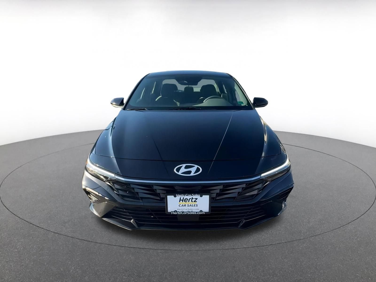 Thumbnail: 2025 Hyundai Elantra - 4