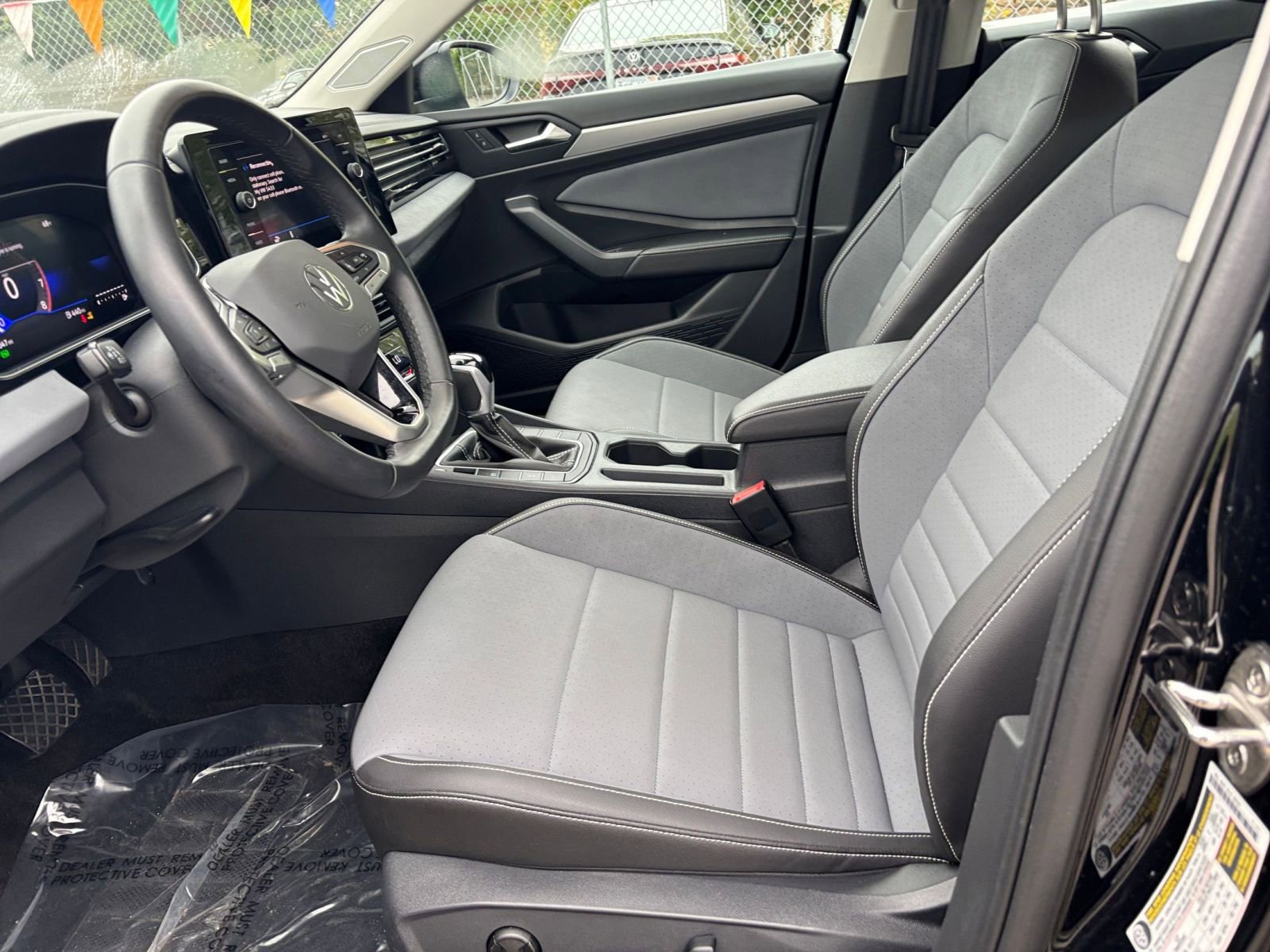 Thumbnail: 2025 Volkswagen Jetta - 25