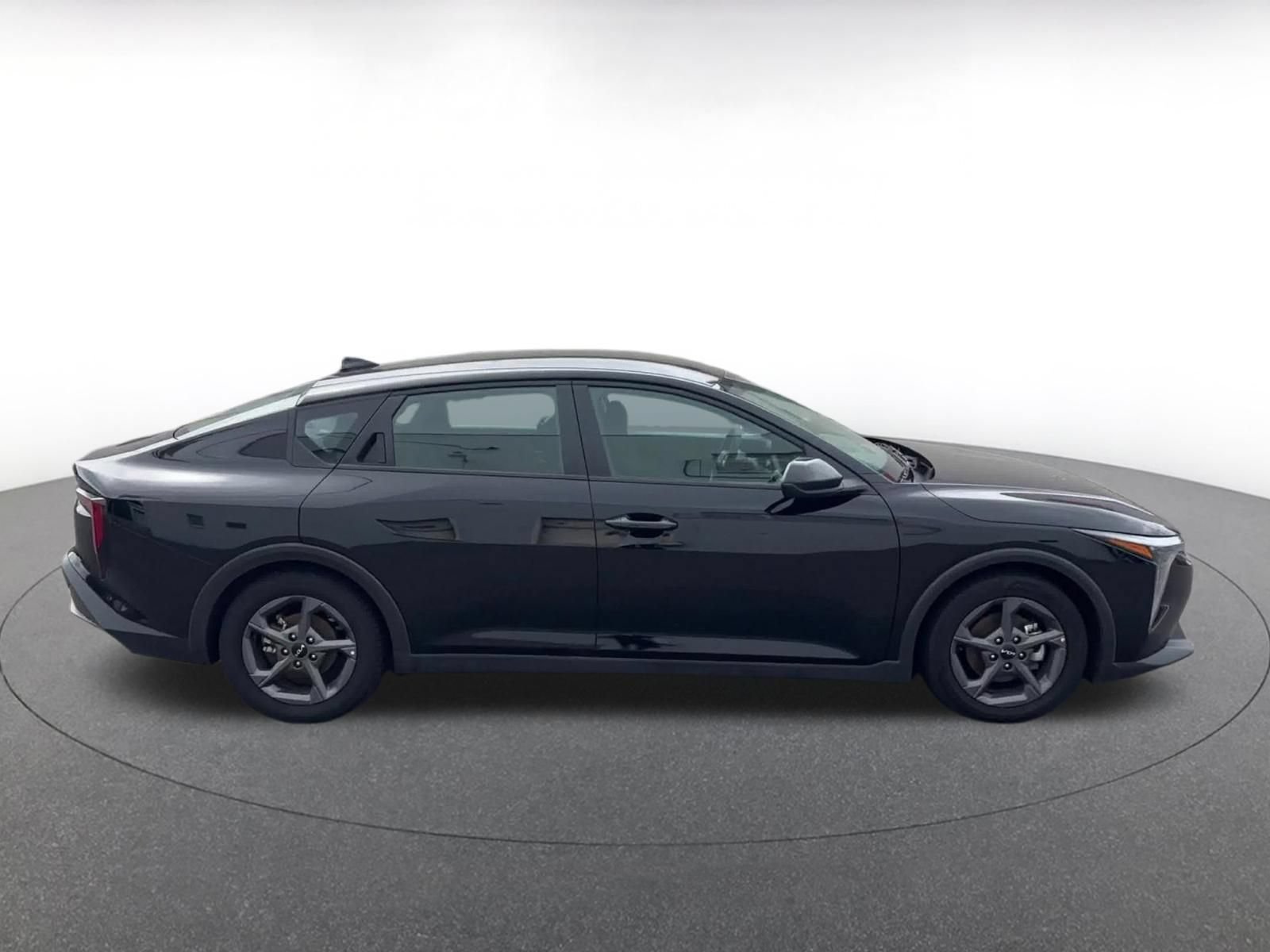 Thumbnail: 2025 Kia K4 - 16