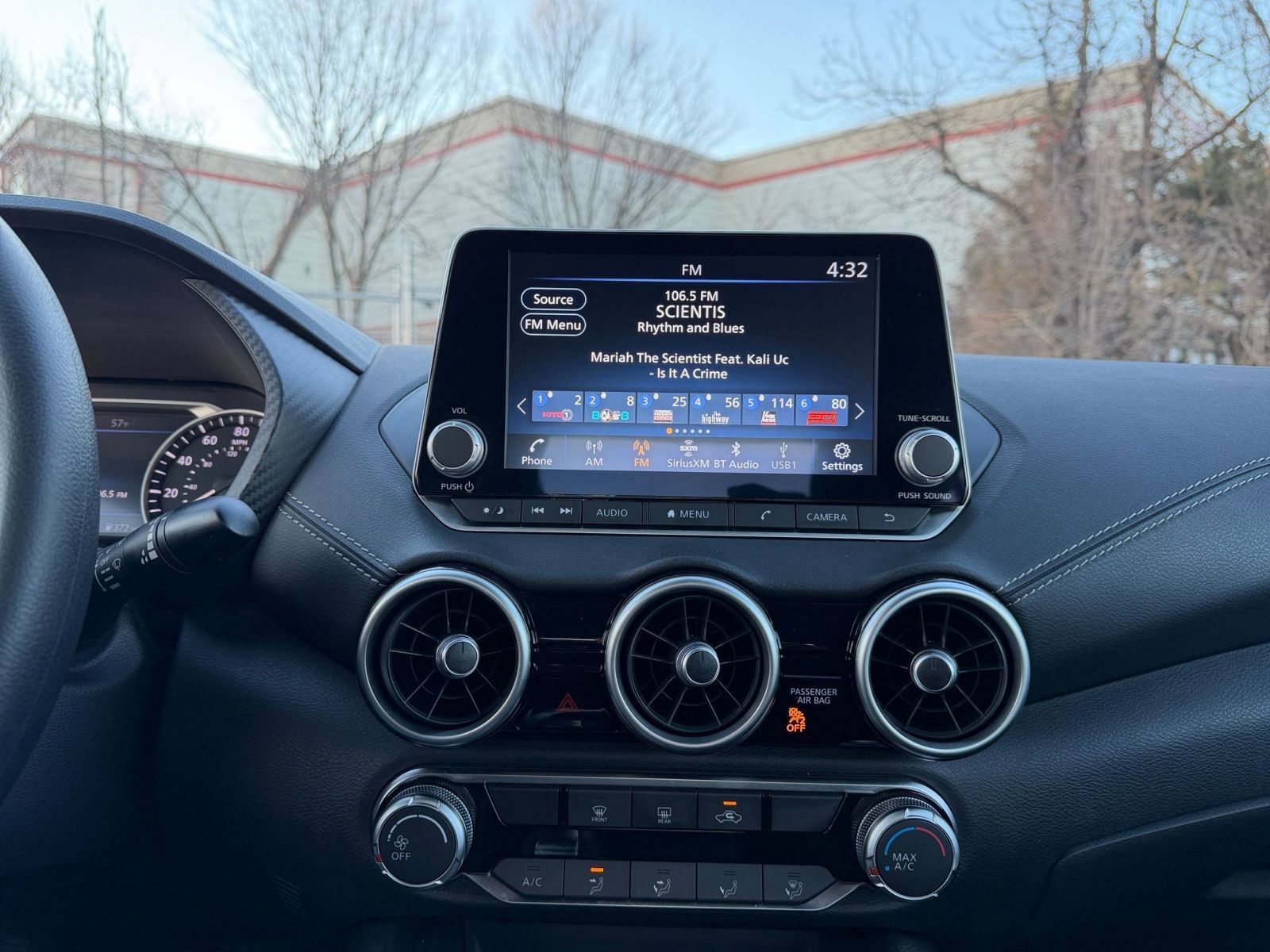 Thumbnail: 2025 Nissan Sentra - 18