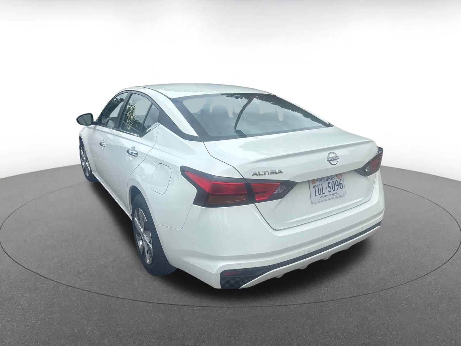 2023 Nissan Altima S 5