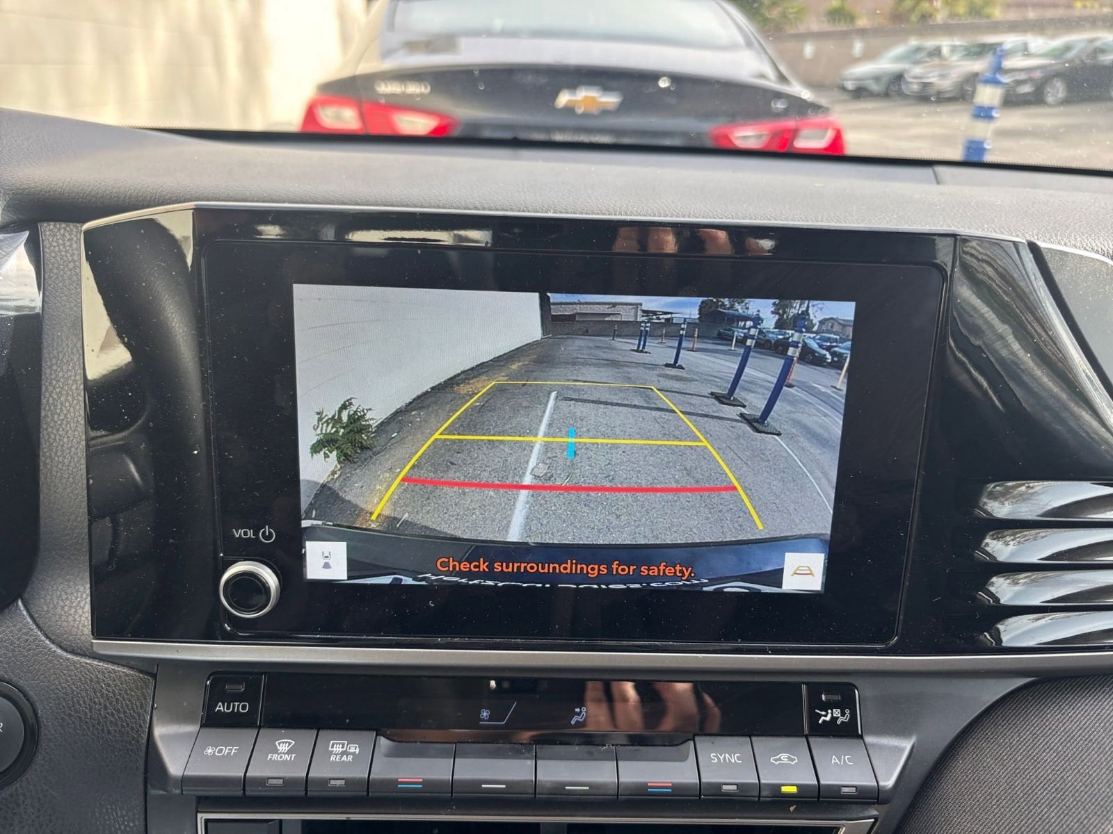 Thumbnail: 2025 Toyota Camry - 17