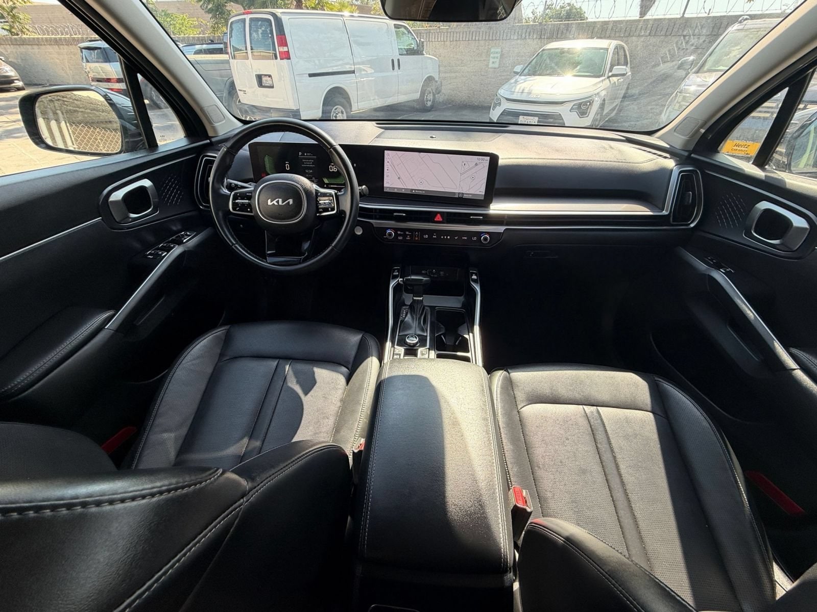Thumbnail: 2024 Kia Sorento - 35
