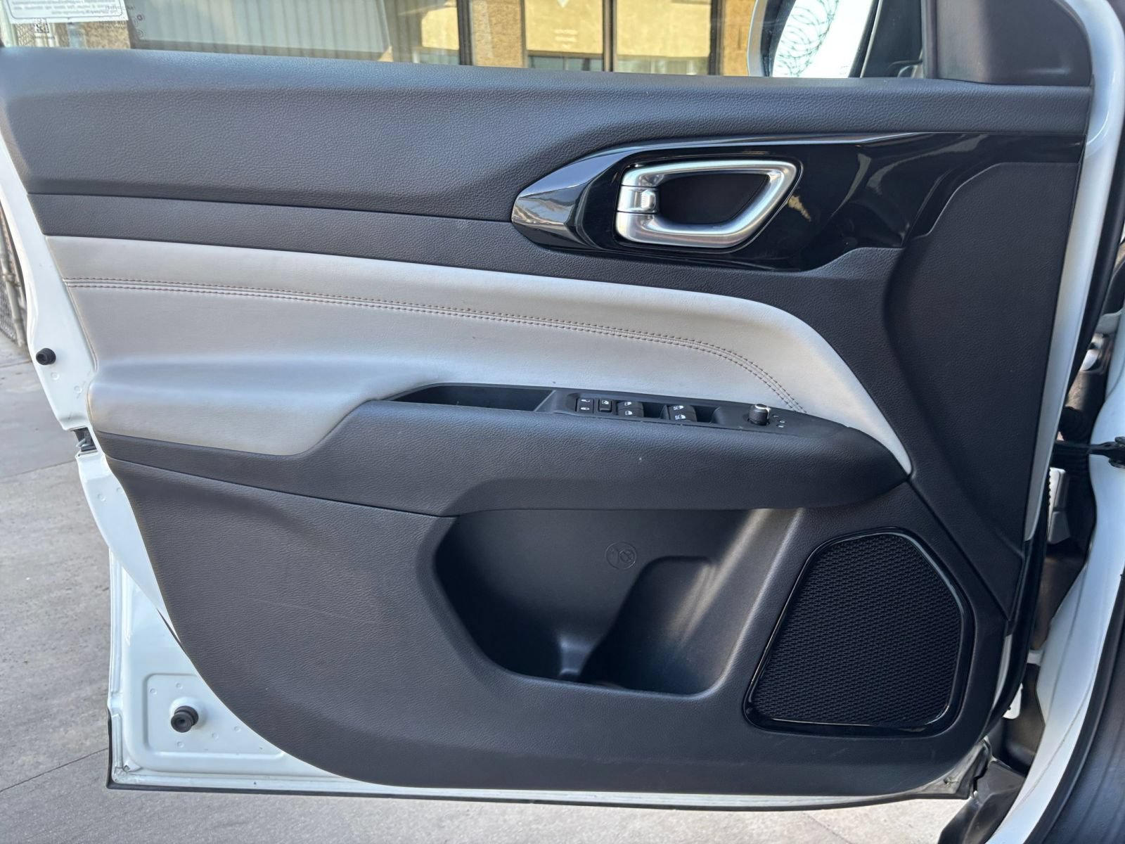Thumbnail: 2025 Jeep Compass - 18