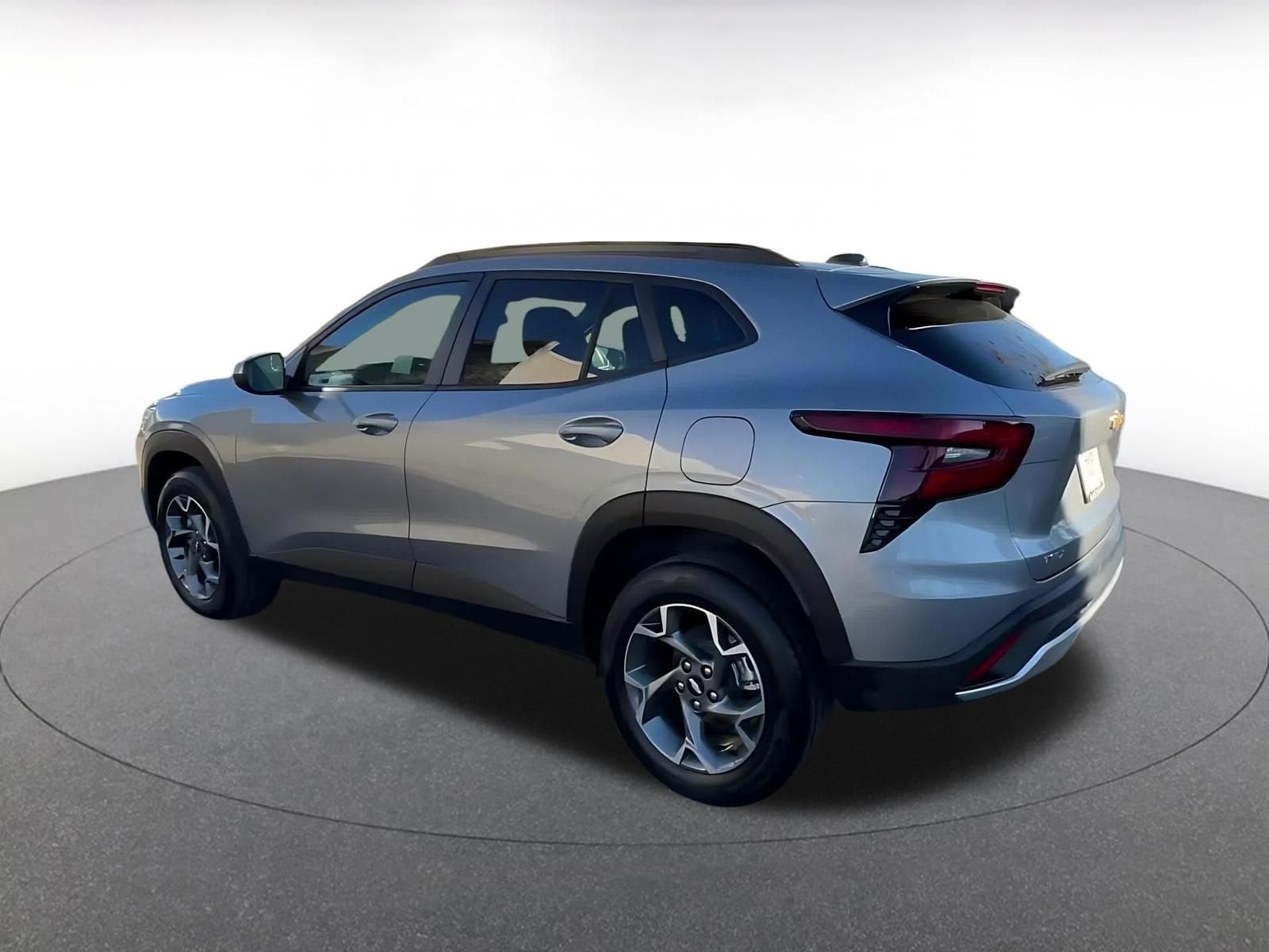 Thumbnail: 2025 Chevrolet Trax - 10