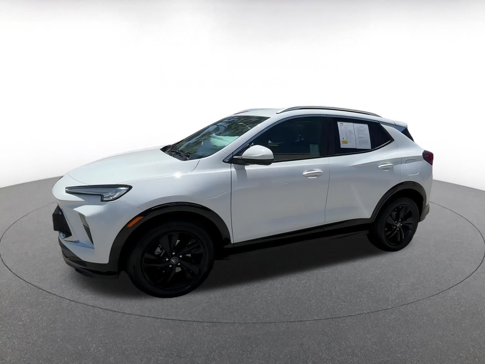 Thumbnail: 2024 Buick Encore GX - 8