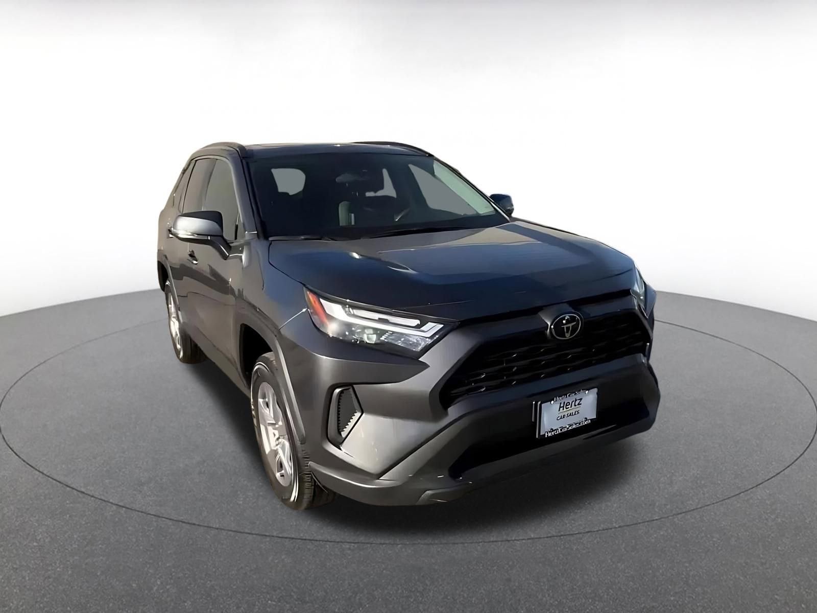 Thumbnail: 2025 Toyota RAV4 - 3