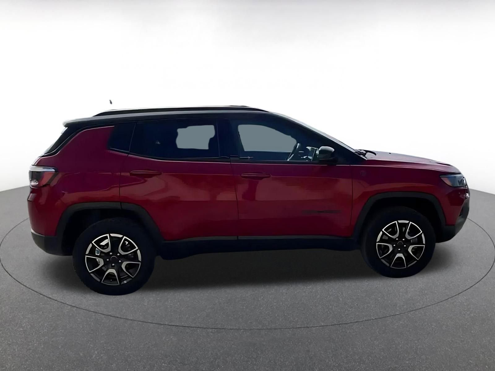 Thumbnail: 2025 Jeep Compass - 16