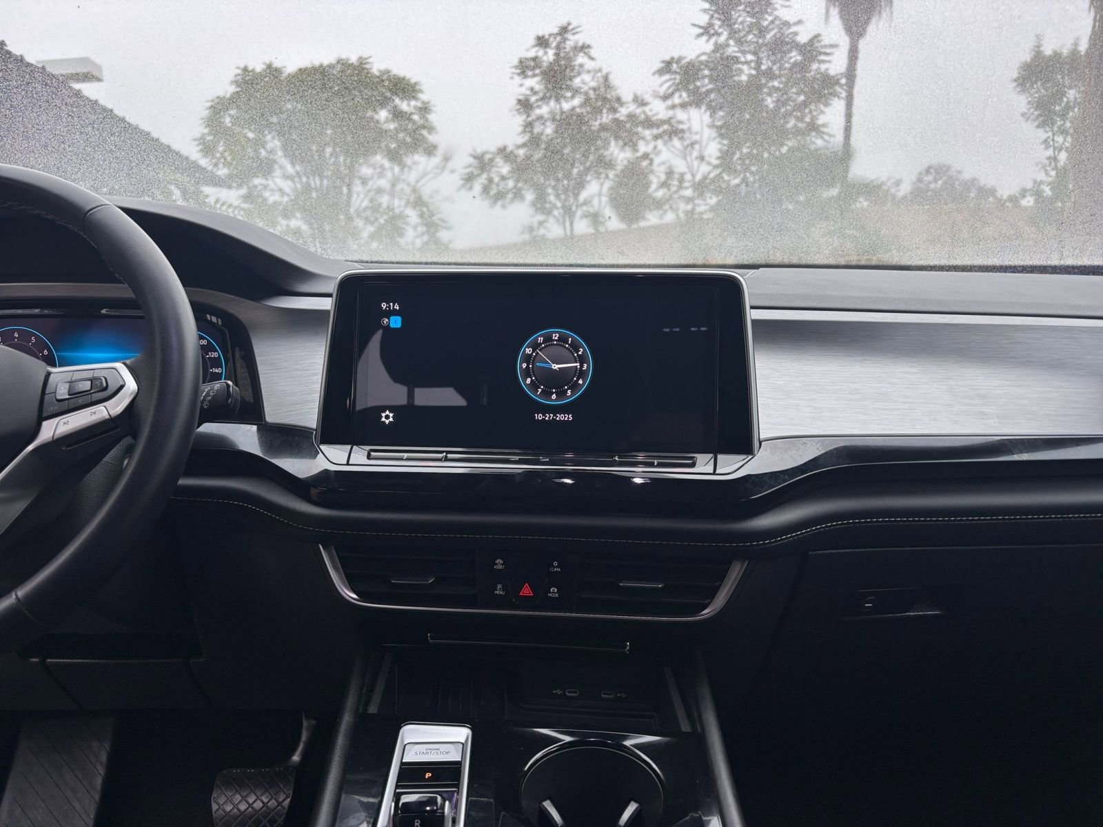 Thumbnail: 2025 Volkswagen Atlas - 18