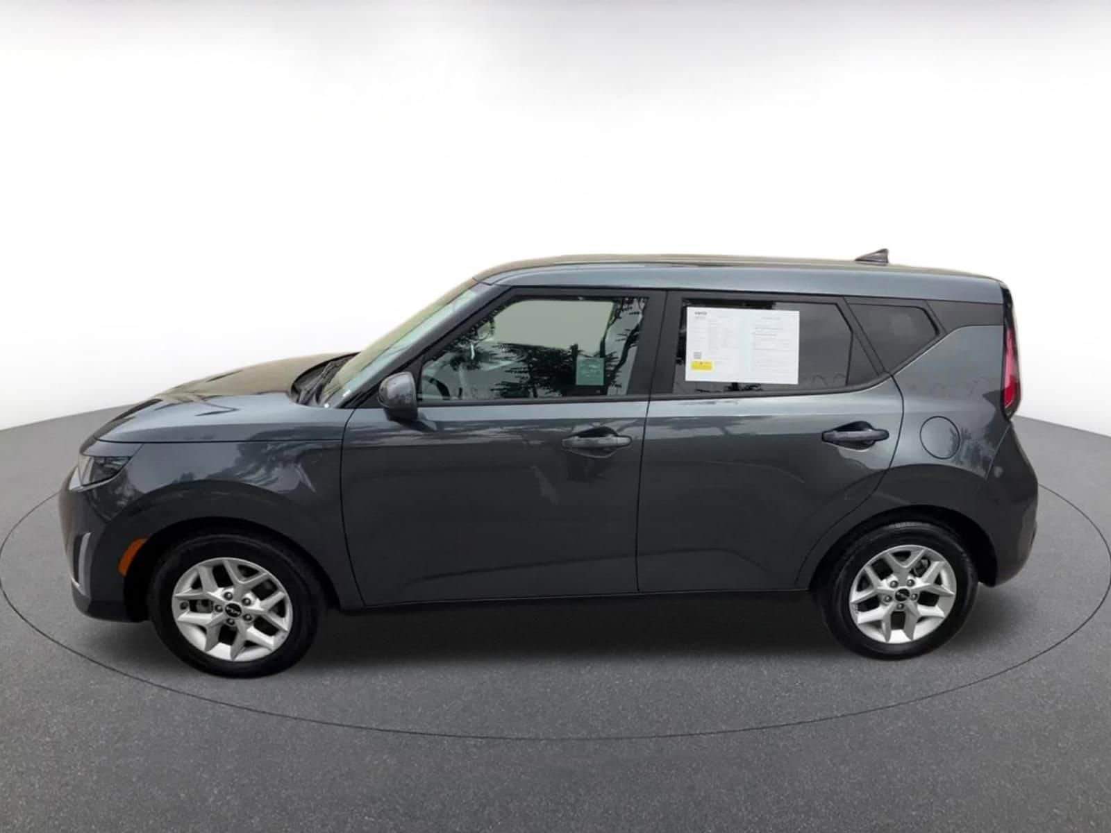 Thumbnail: 2025 Kia Soul - 9