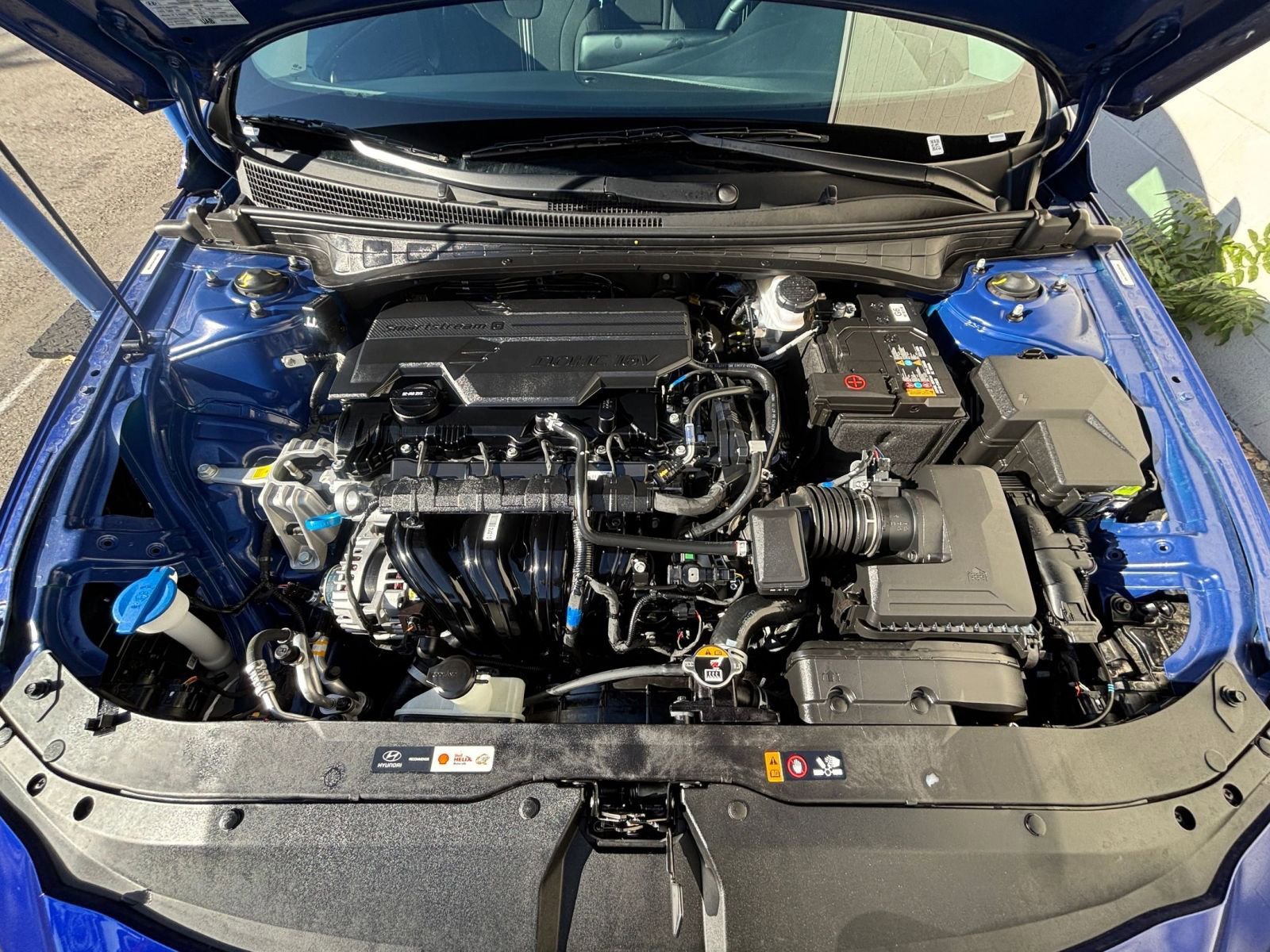 Thumbnail: 2025 Hyundai Elantra - 32