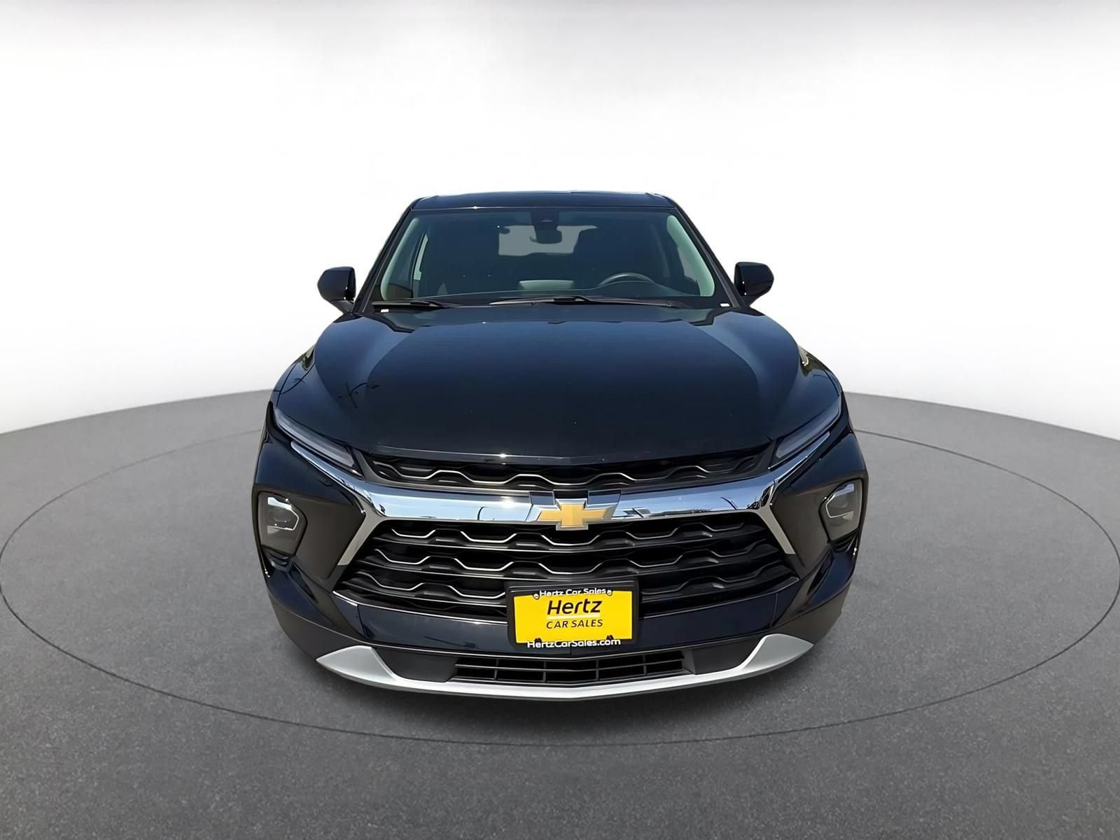 Thumbnail: 2025 Chevrolet Blazer - 4