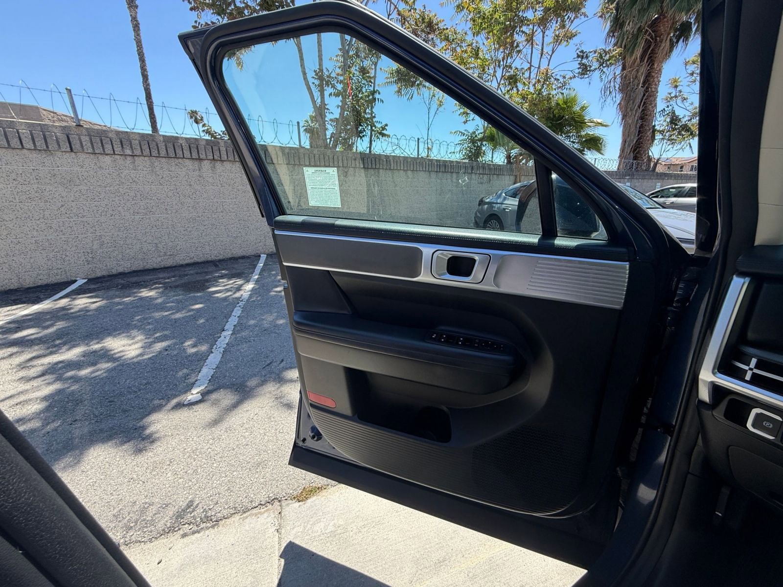 Thumbnail: 2025 Hyundai Santa Fe - 18