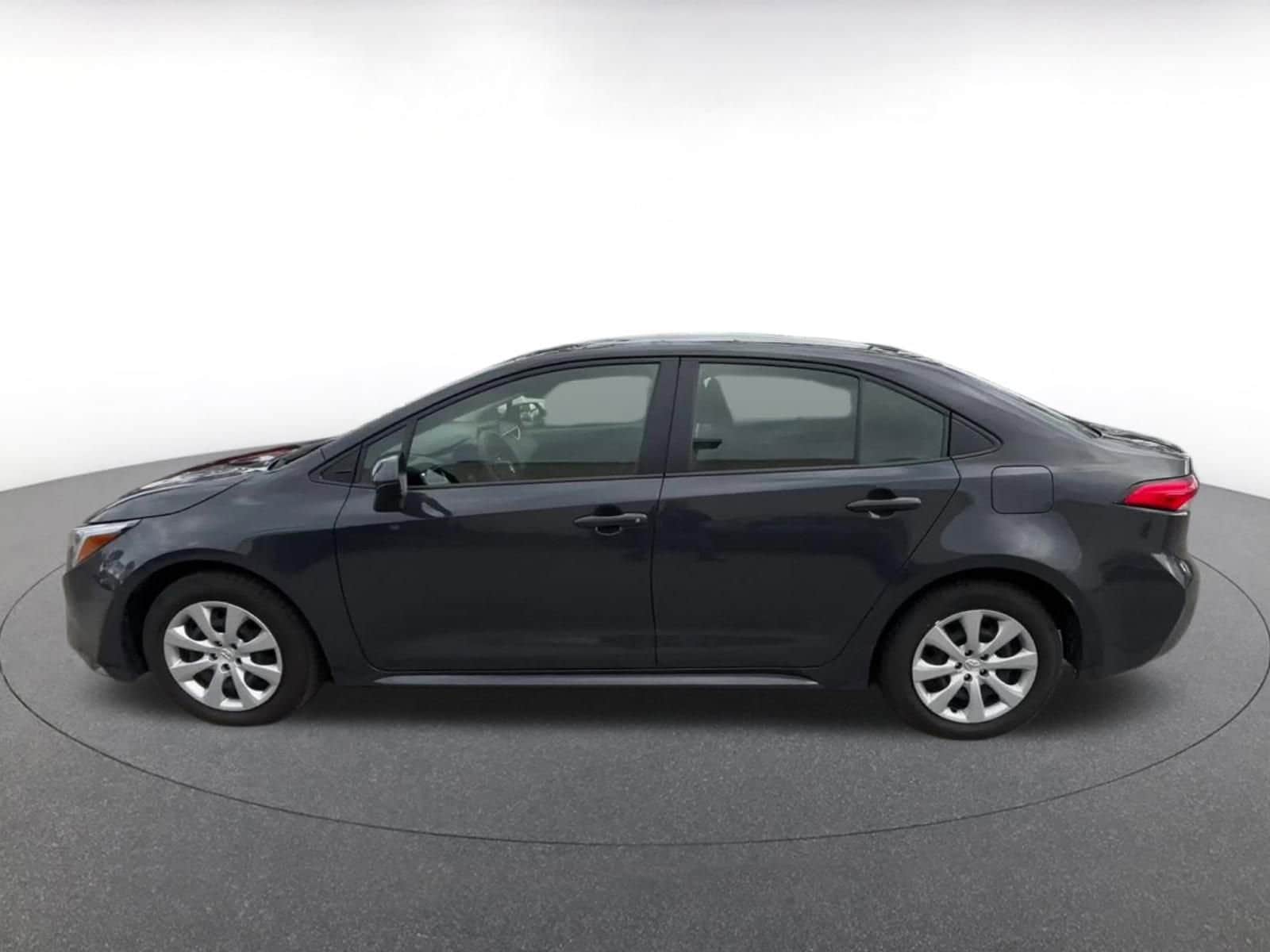 Thumbnail: 2025 Toyota Corolla - 9