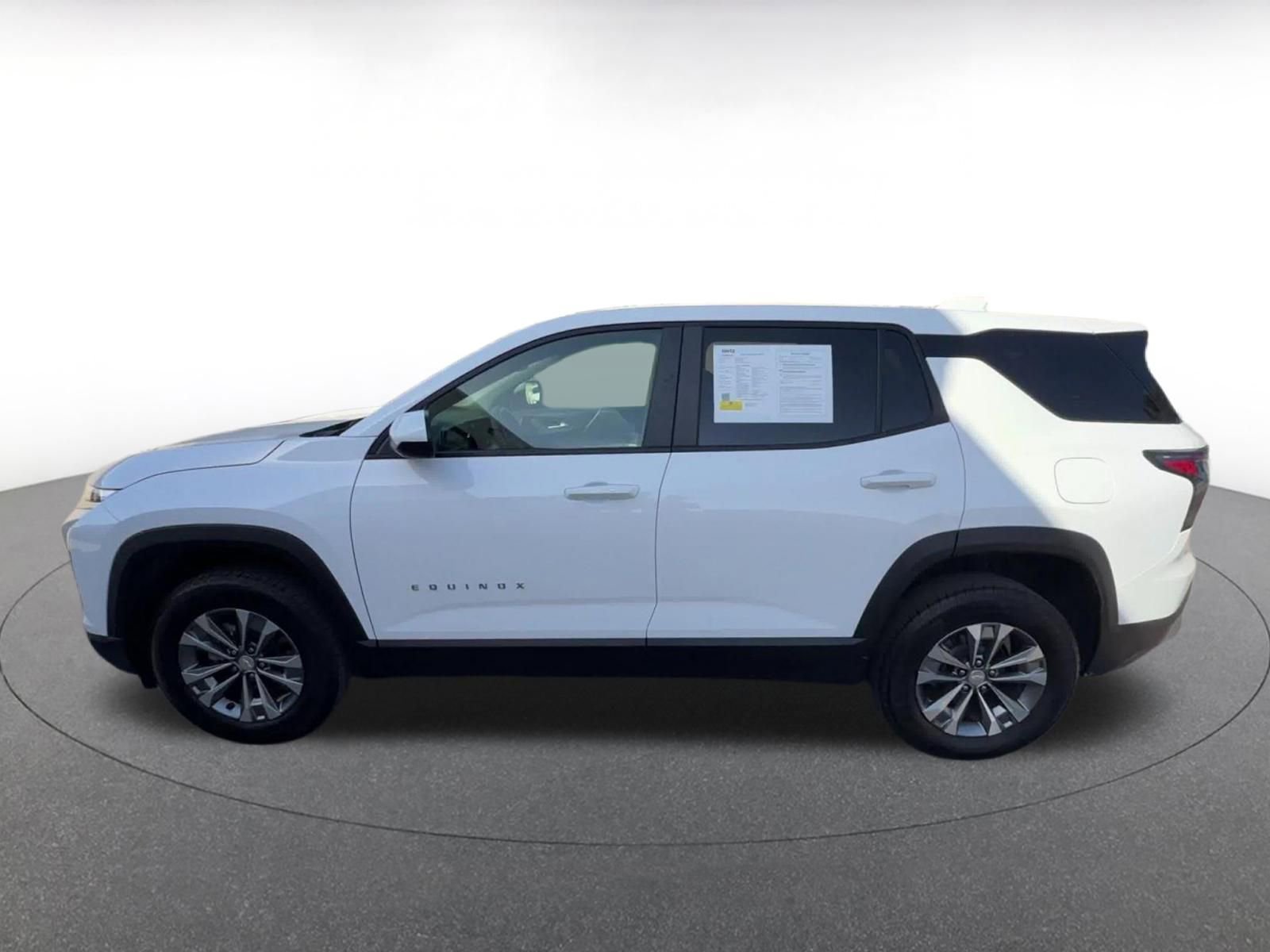 Thumbnail: 2025 Chevrolet Equinox - 9