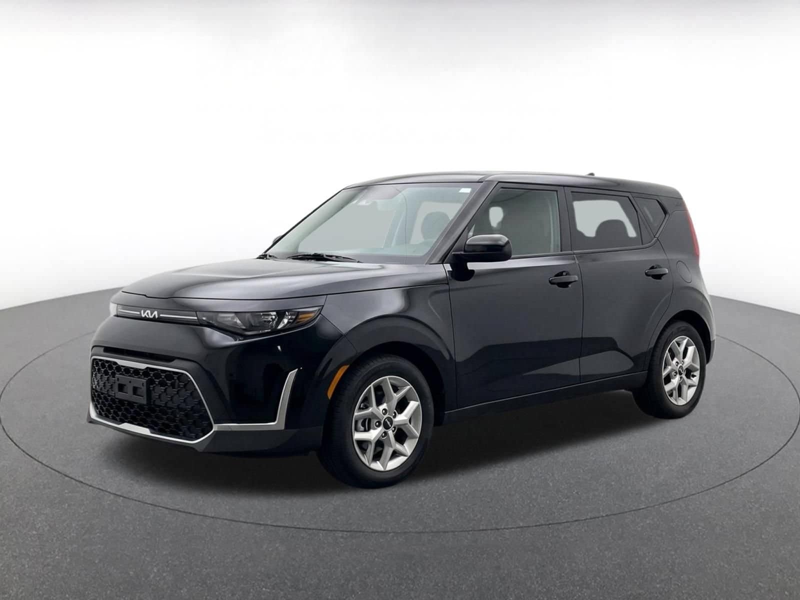 Thumbnail: 2025 Kia Soul - 3