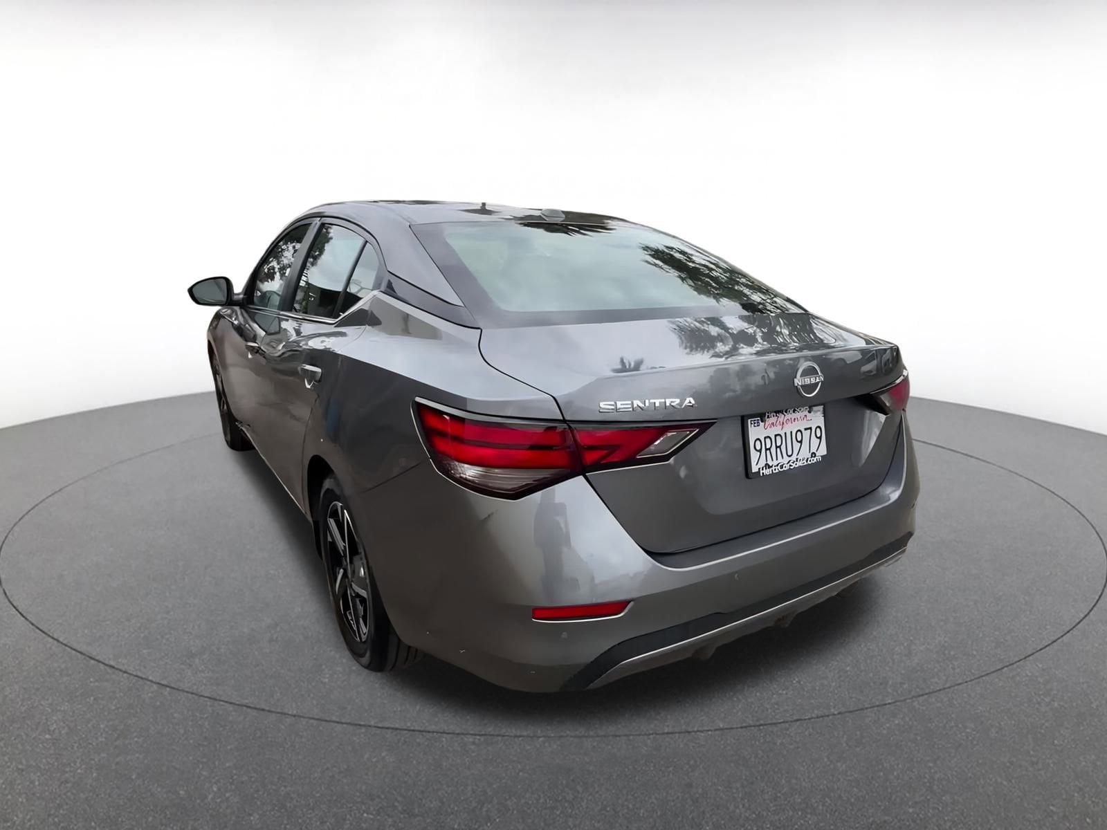 Thumbnail: 2025 Nissan Sentra - 11