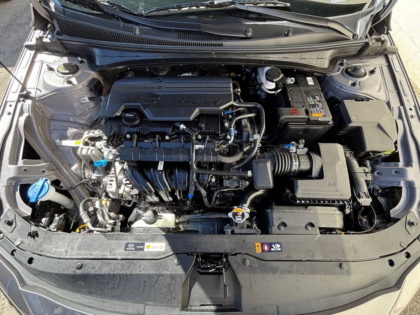 Thumbnail: 2025 Hyundai Elantra - 32