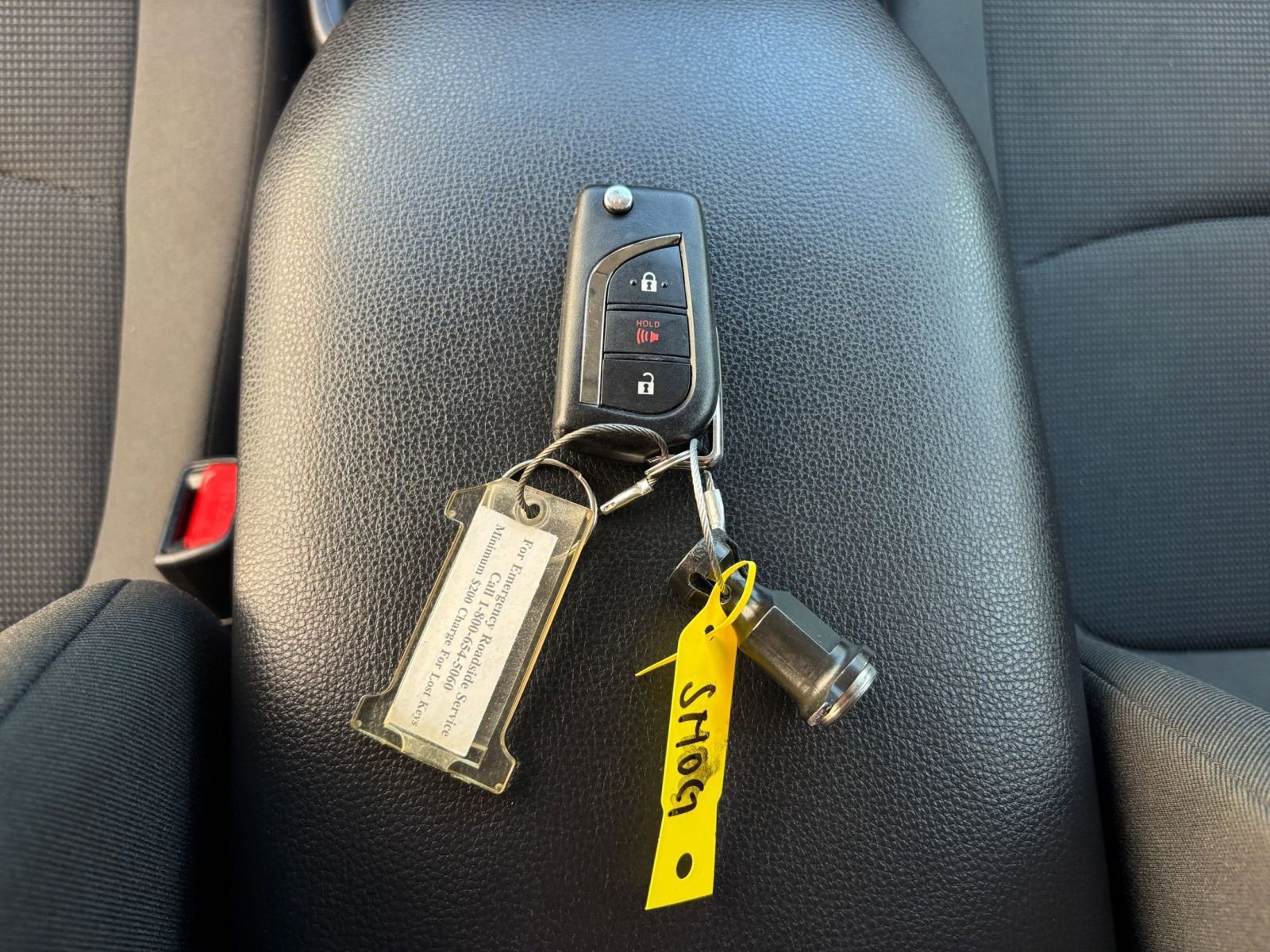 Thumbnail: 2025 Toyota RAV4 - 22