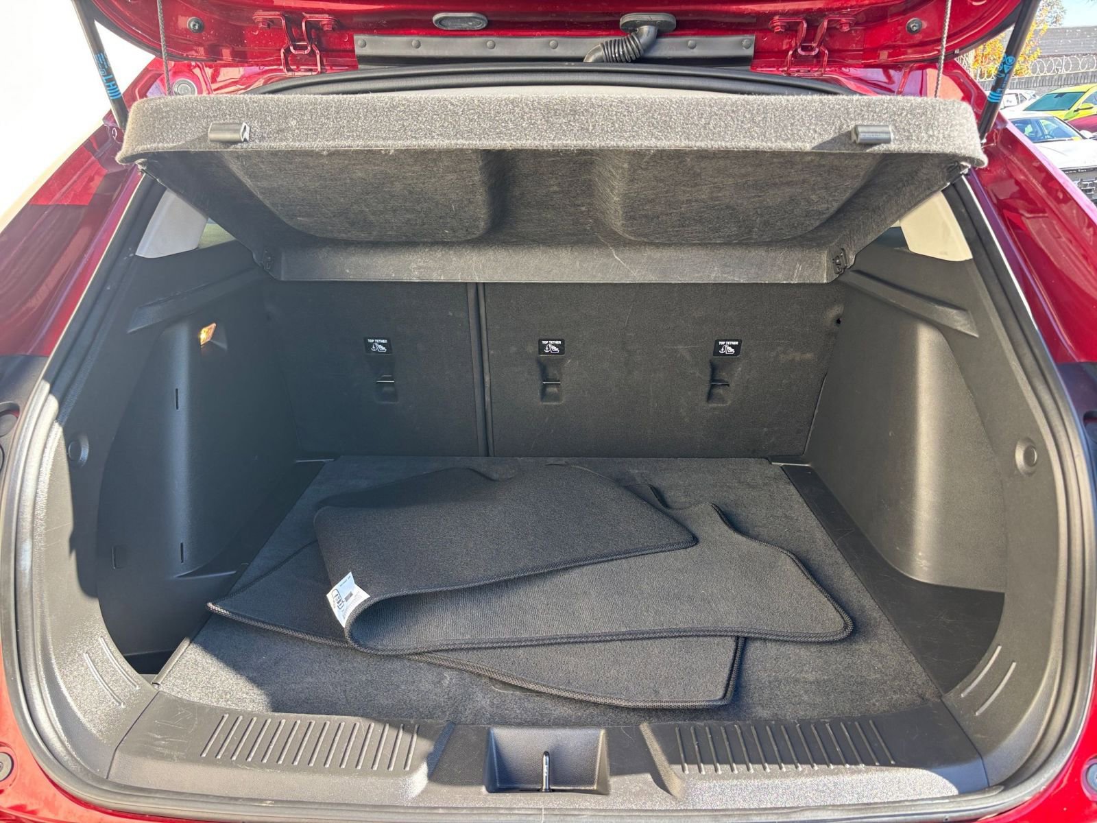 Thumbnail: 2025 Chevrolet Trax - 31