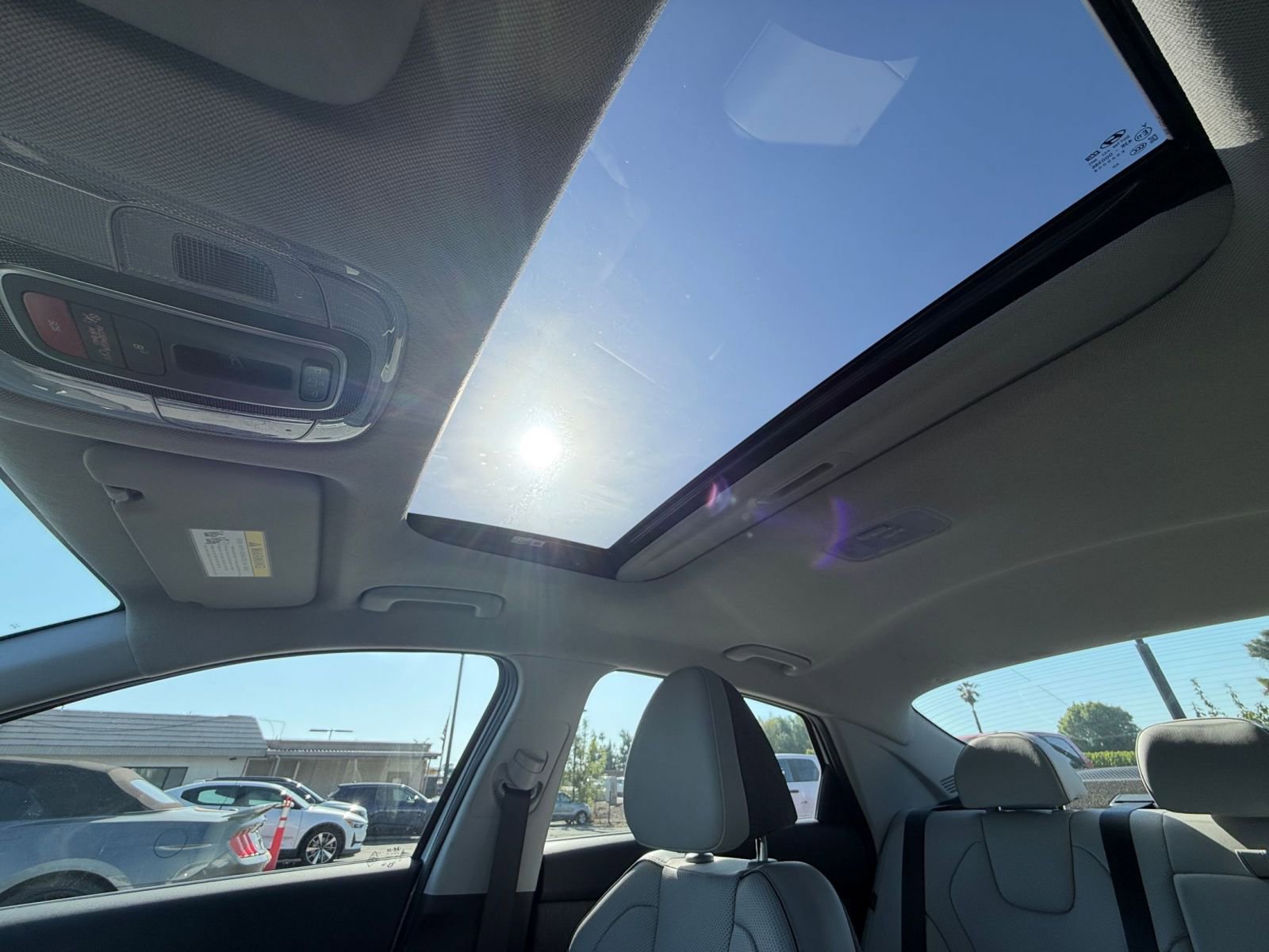 Thumbnail: 2025 Hyundai Elantra - 29